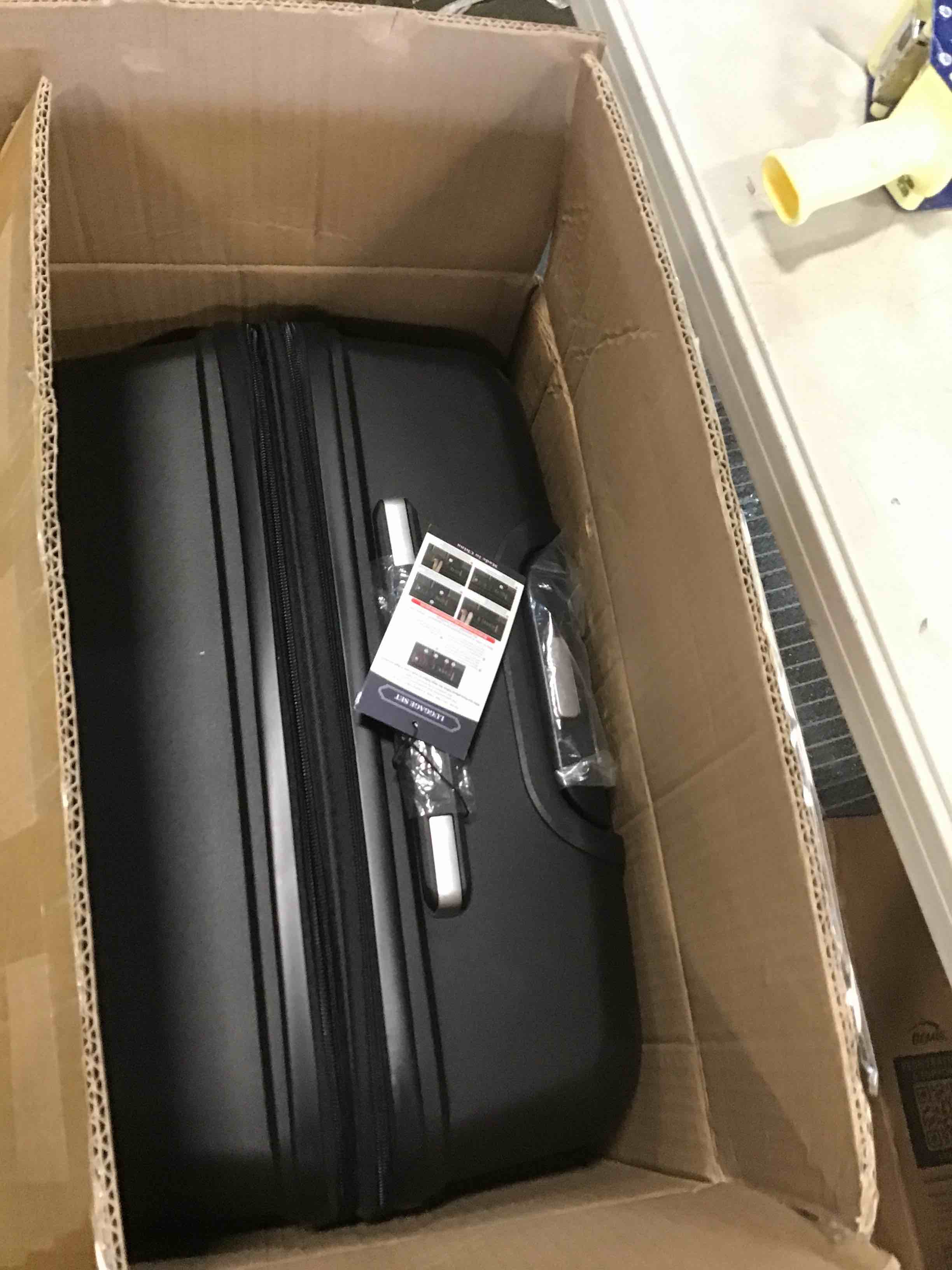 https://s3.amazonaws.com/lotting-images-prod/bidfta/GRN5734912_1704297516685.jpeg
