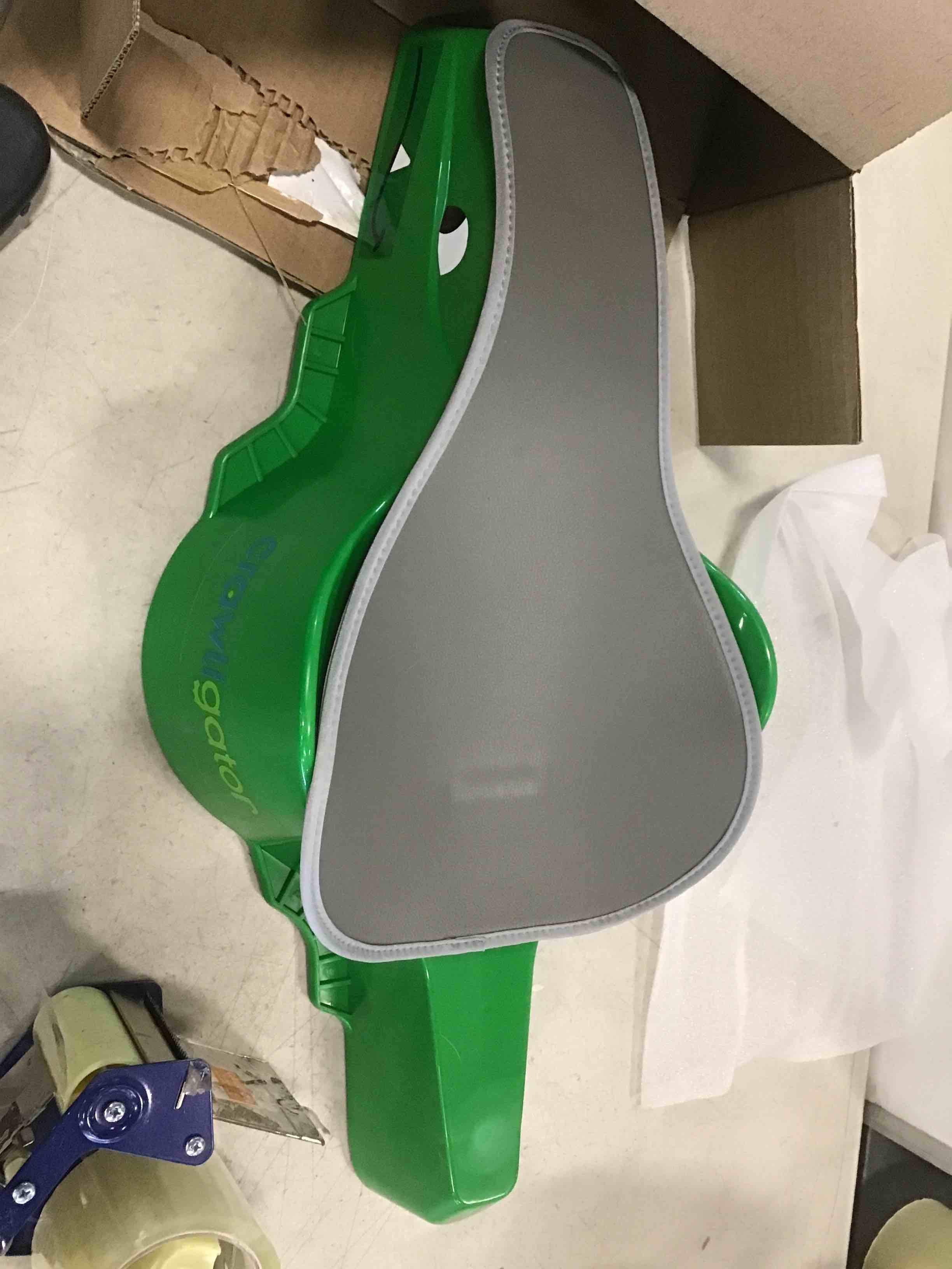 https://s3.amazonaws.com/lotting-images-prod/bidfta/GRN5734929_1704299332723.jpeg