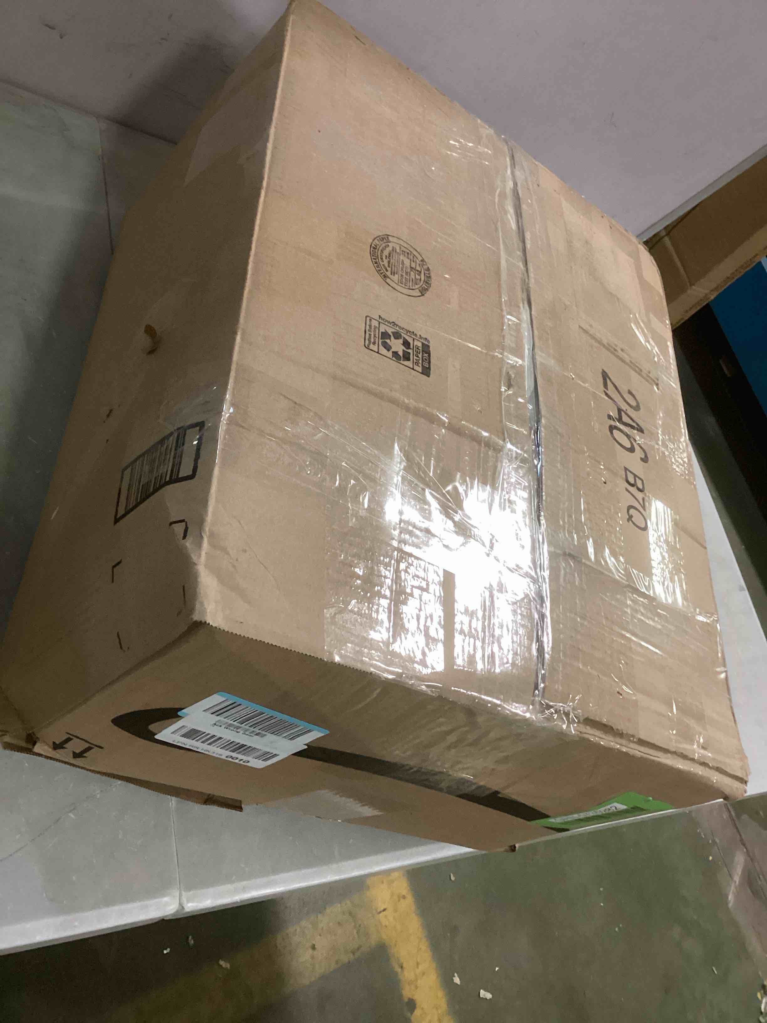 https://s3.amazonaws.com/lotting-images-prod/bidfta/GRN5735282_1703680109214.jpeg
