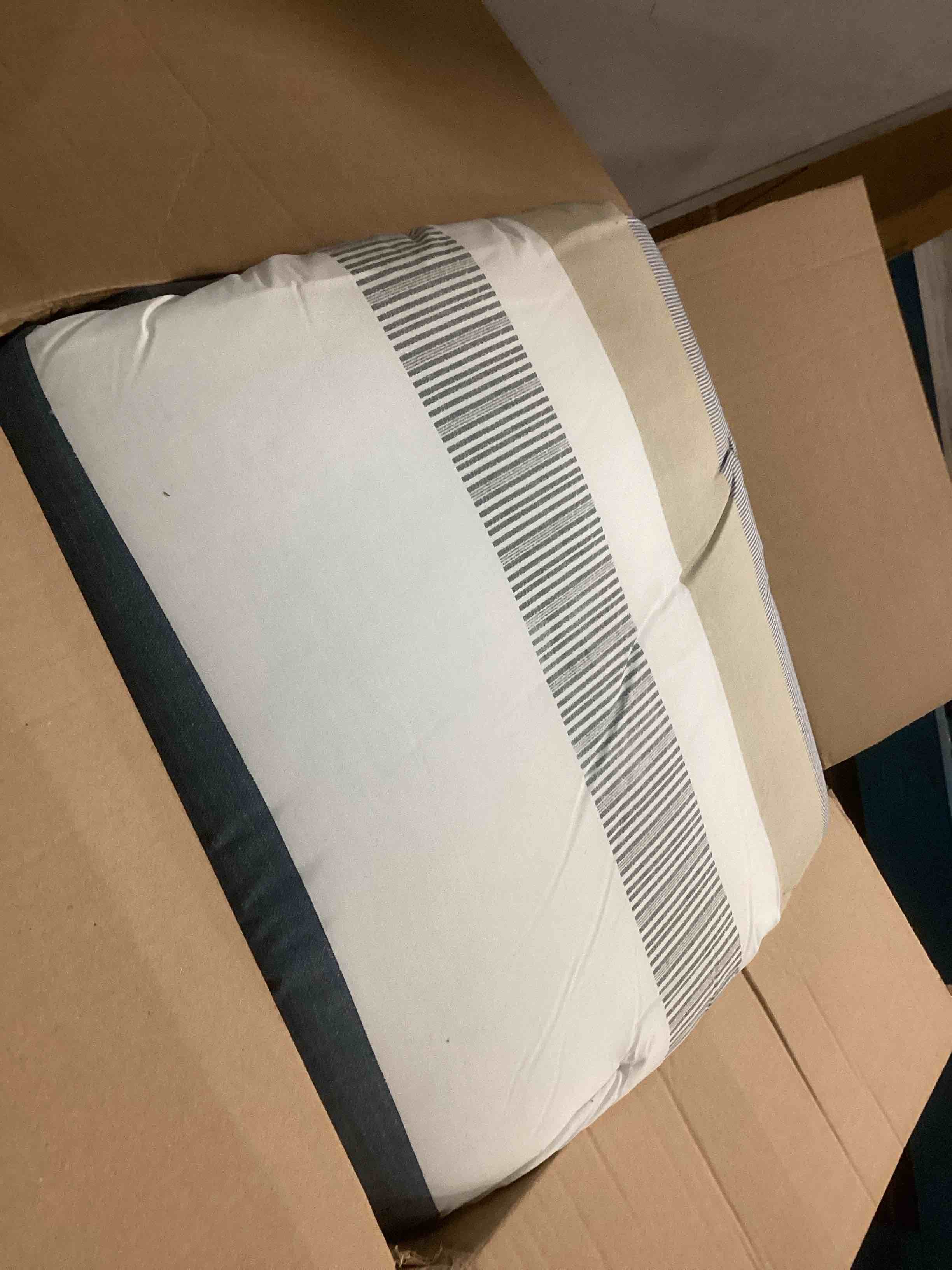 https://s3.amazonaws.com/lotting-images-prod/bidfta/GRN5735282_1703680136180.jpeg