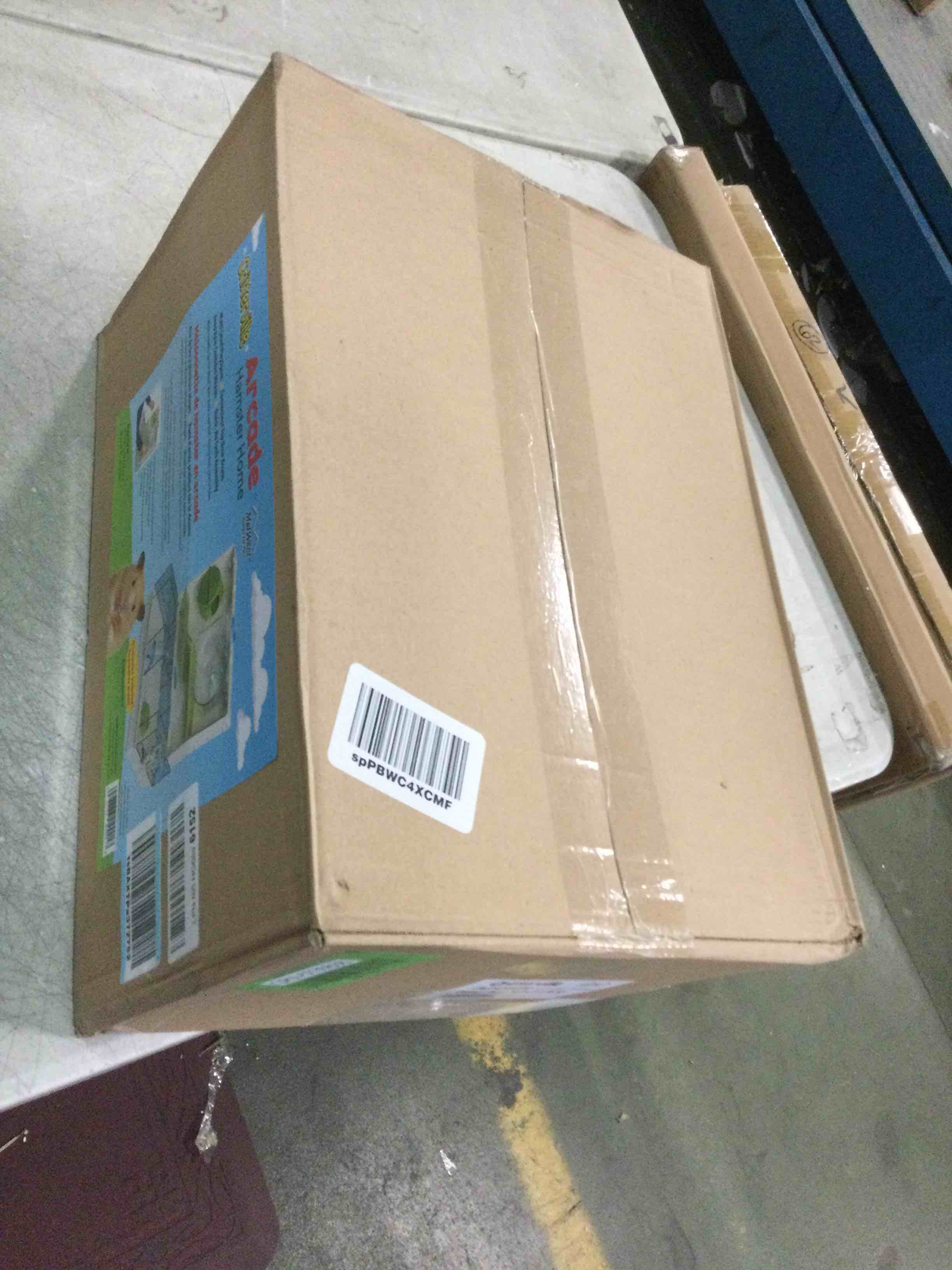 https://s3.amazonaws.com/lotting-images-prod/bidfta/GRN5735606_1703784826412.jpeg