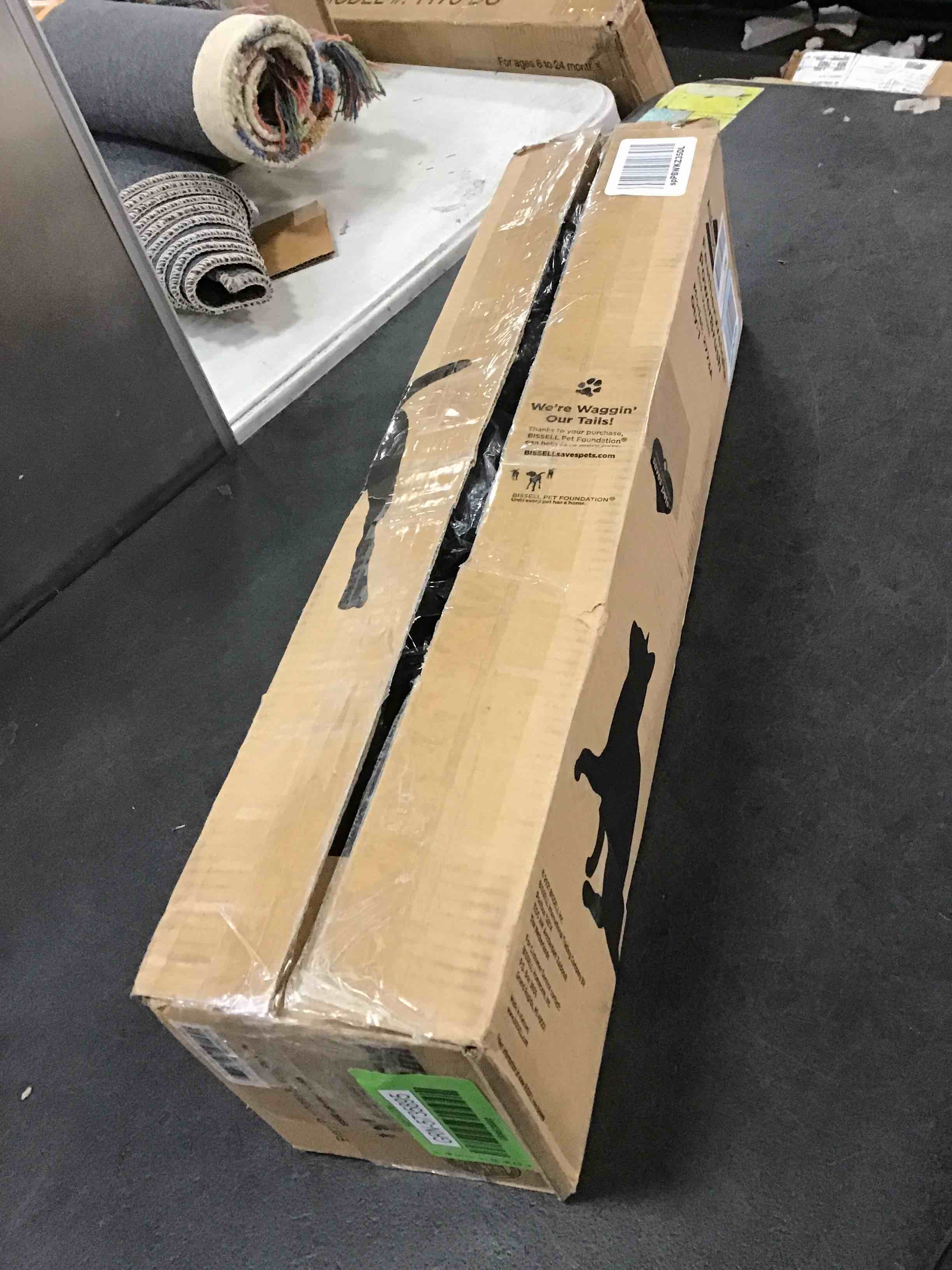 https://s3.amazonaws.com/lotting-images-prod/bidfta/GRN5735895_1703955452258.jpeg
