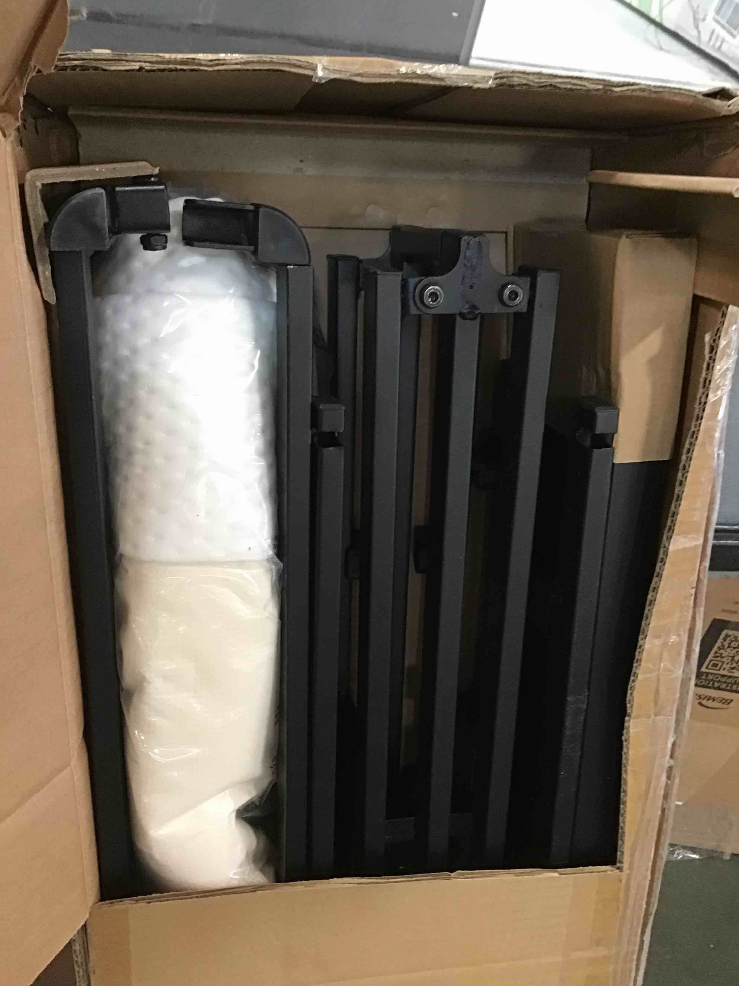 https://s3.amazonaws.com/lotting-images-prod/bidfta/GRN5735933_1703961169966.jpeg