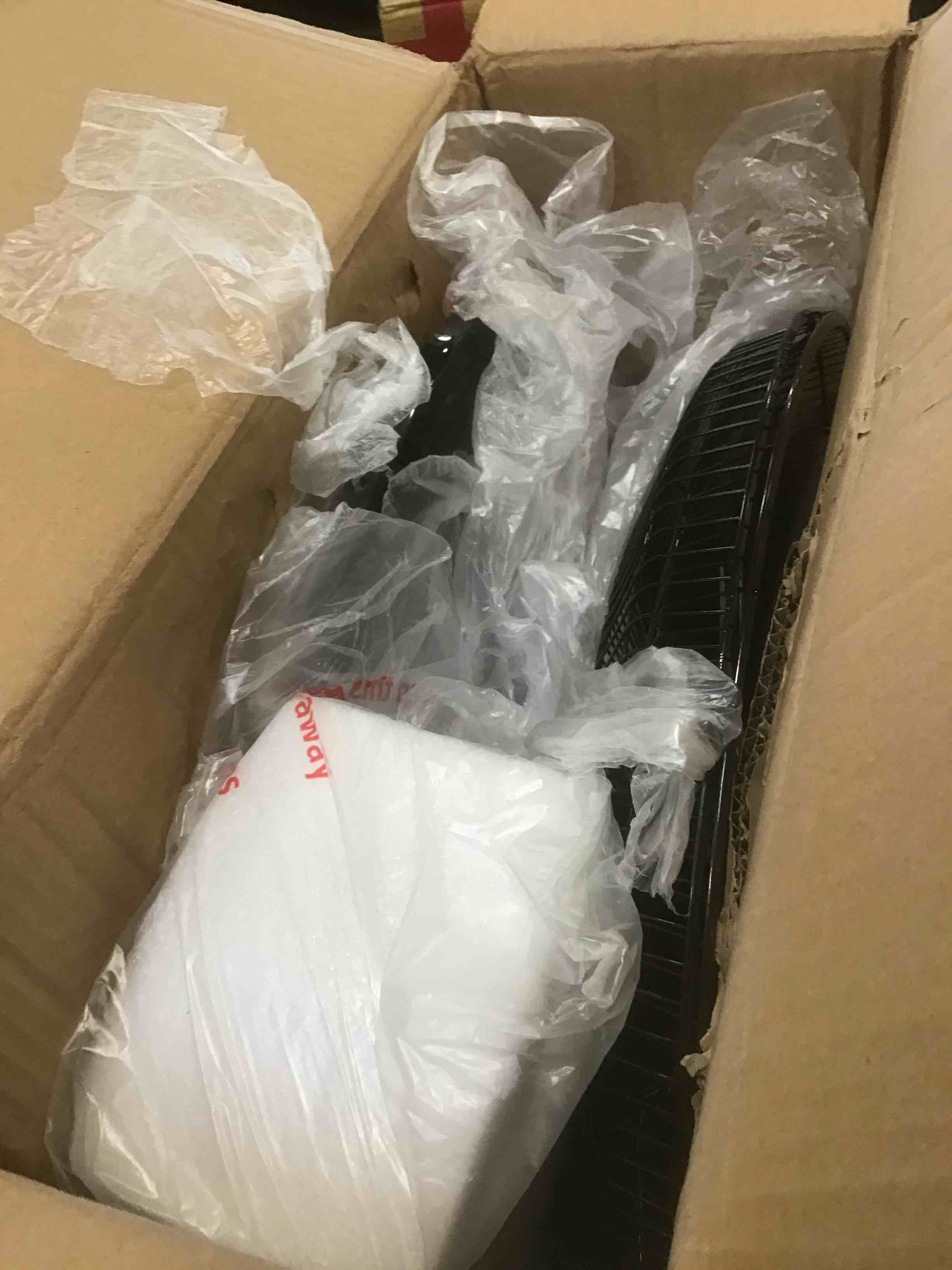 https://s3.amazonaws.com/lotting-images-prod/bidfta/GRN5736289_1704297420098.jpeg