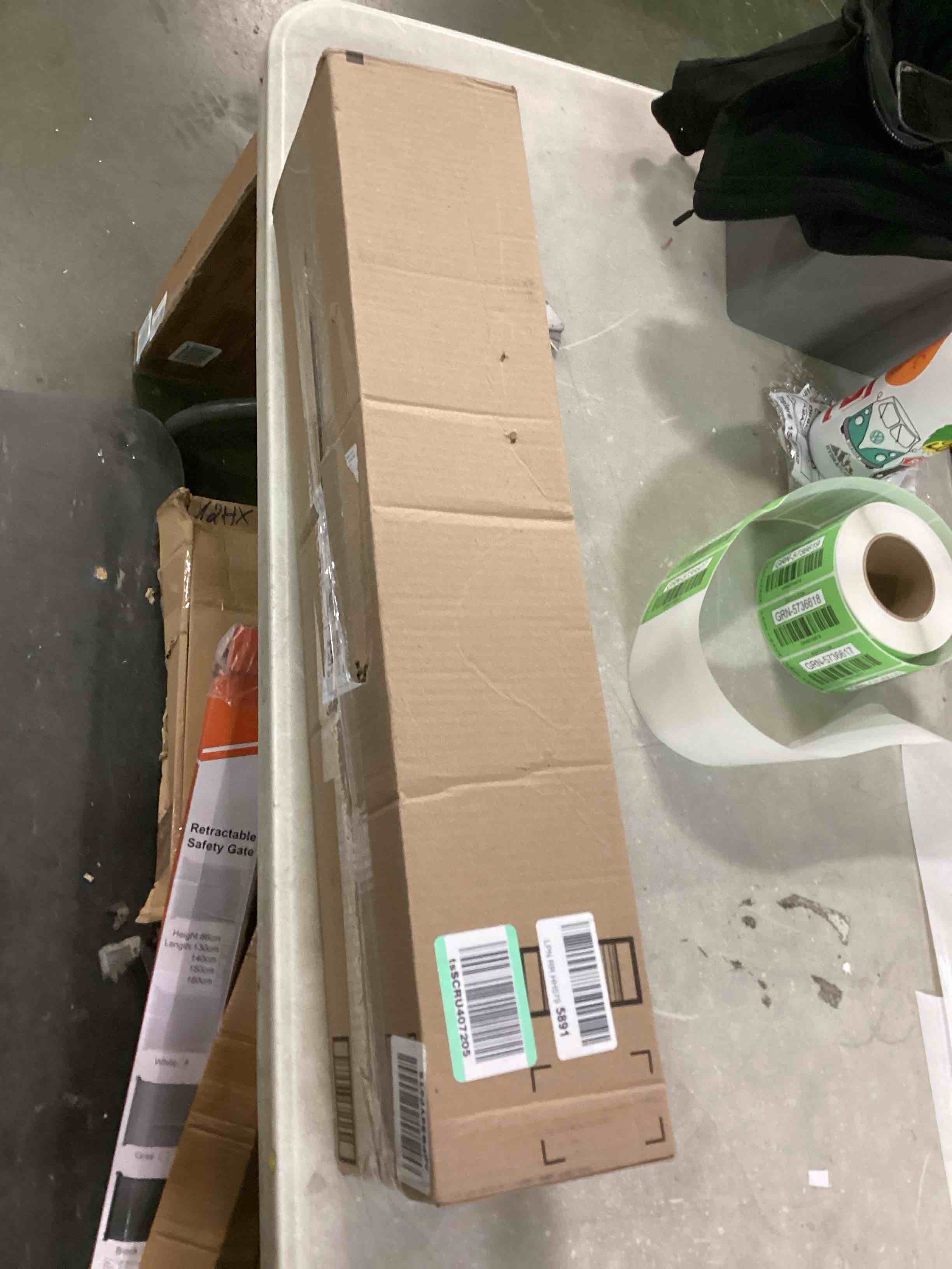 https://s3.amazonaws.com/lotting-images-prod/bidfta/GRN5736606_1703790456947.jpeg