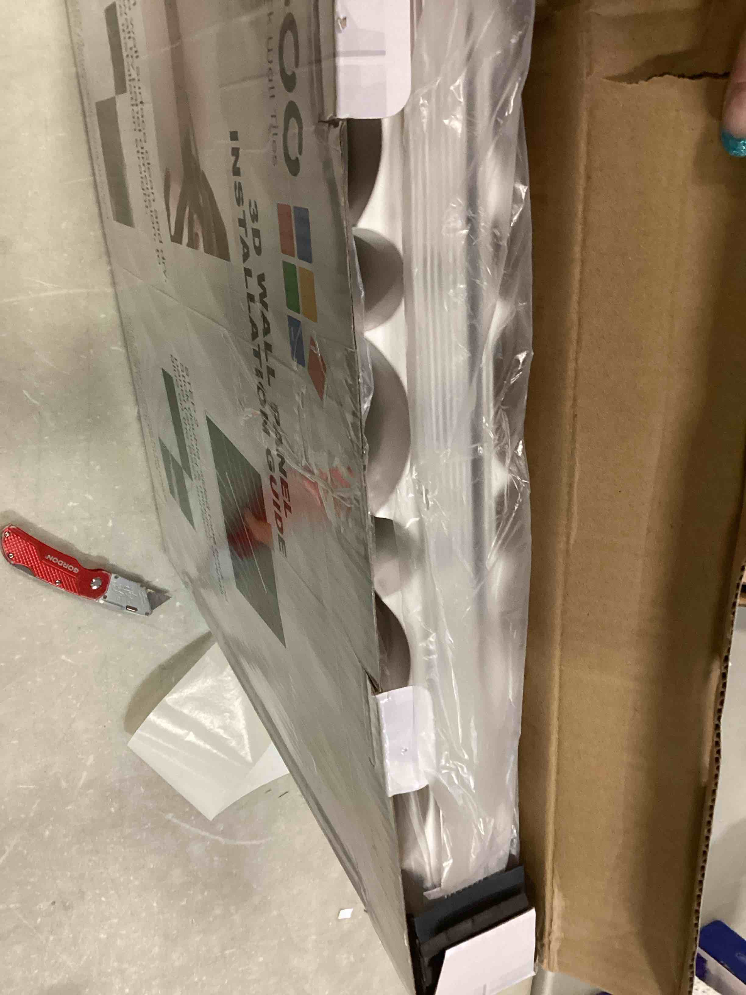 https://s3.amazonaws.com/lotting-images-prod/bidfta/GRN5736608_1703790623436.jpeg