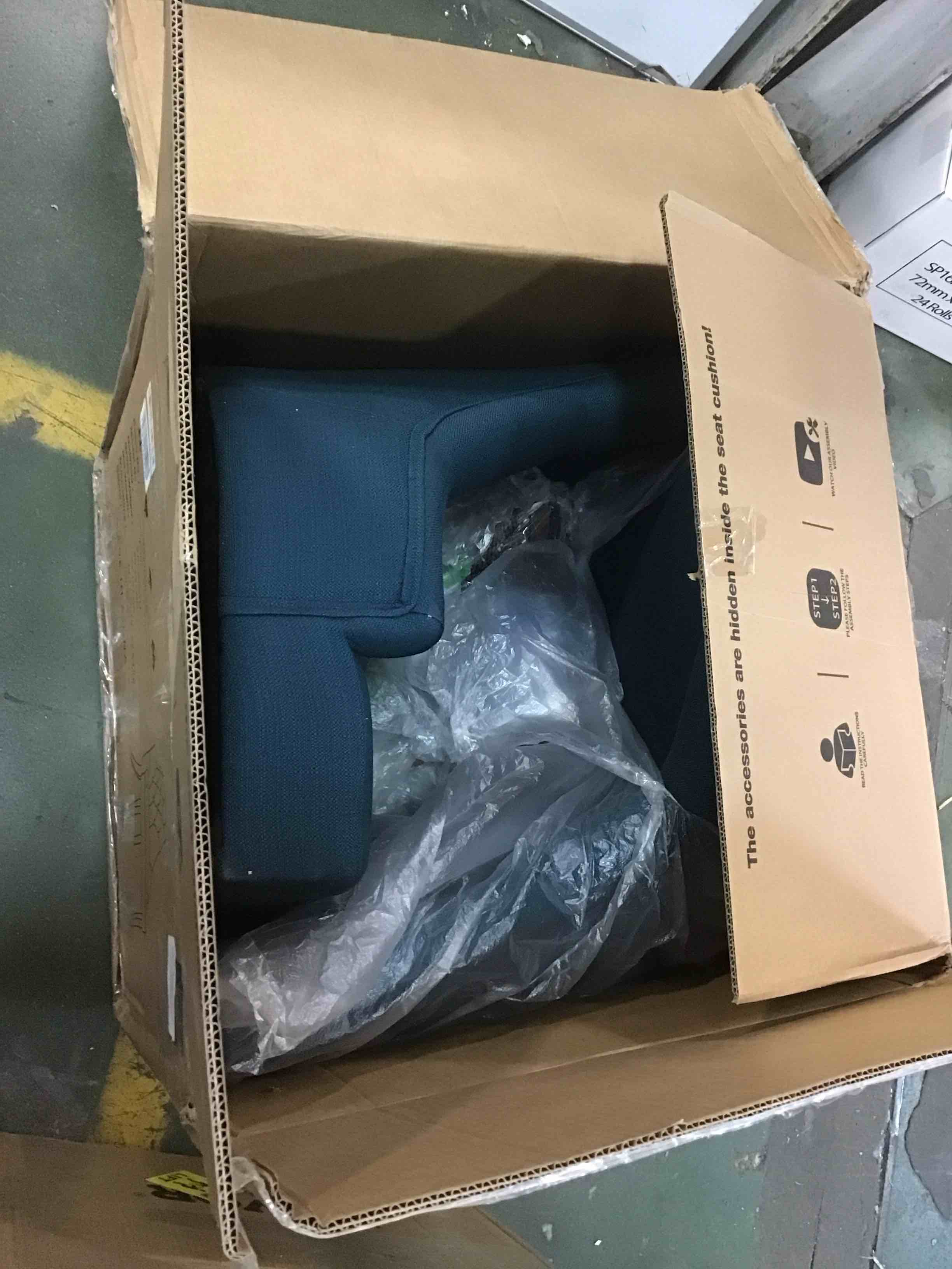 https://s3.amazonaws.com/lotting-images-prod/bidfta/GRN5737199_1704215978595.jpeg