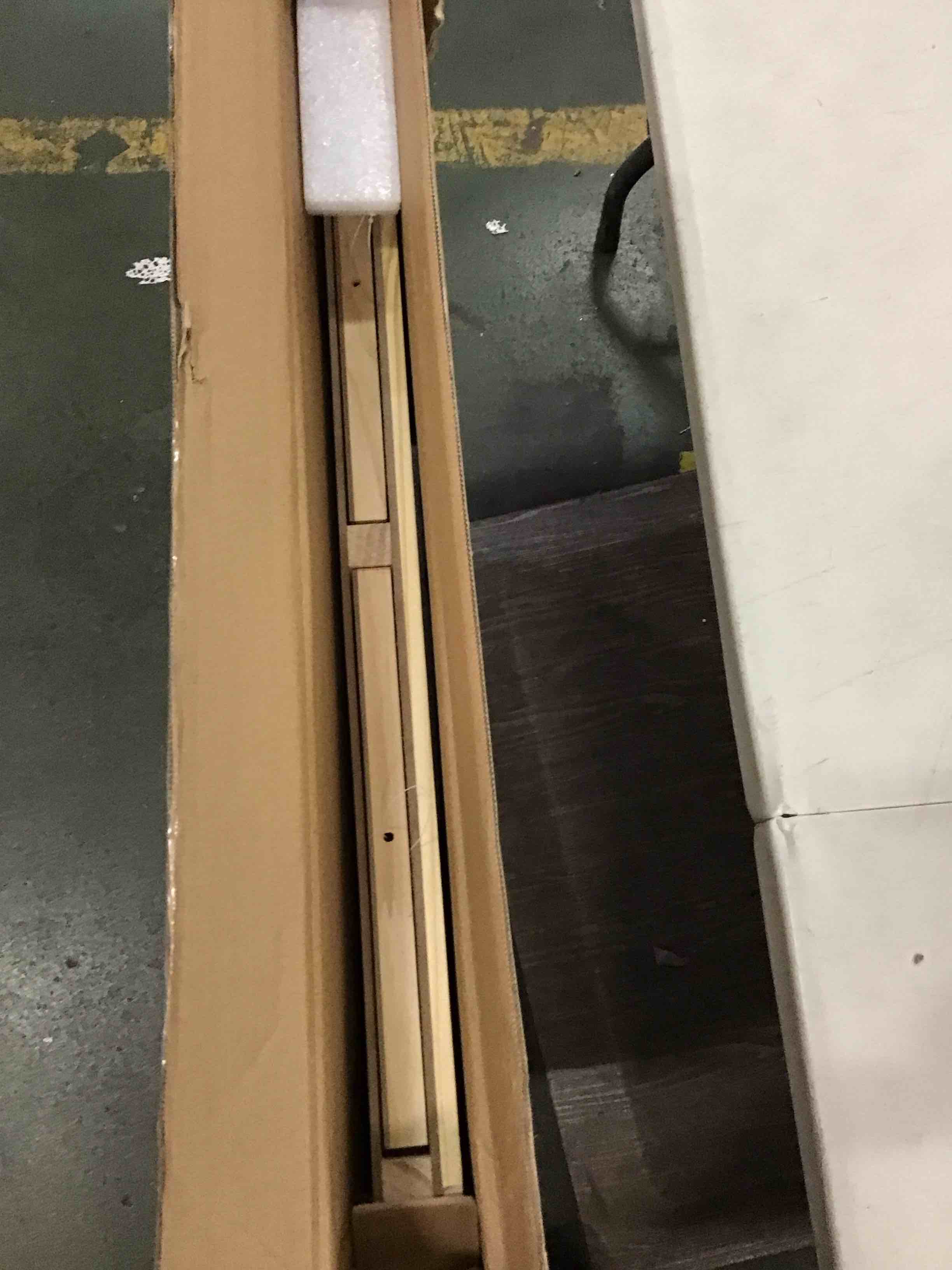 https://s3.amazonaws.com/lotting-images-prod/bidfta/GRN5737309_1704285210575.jpeg