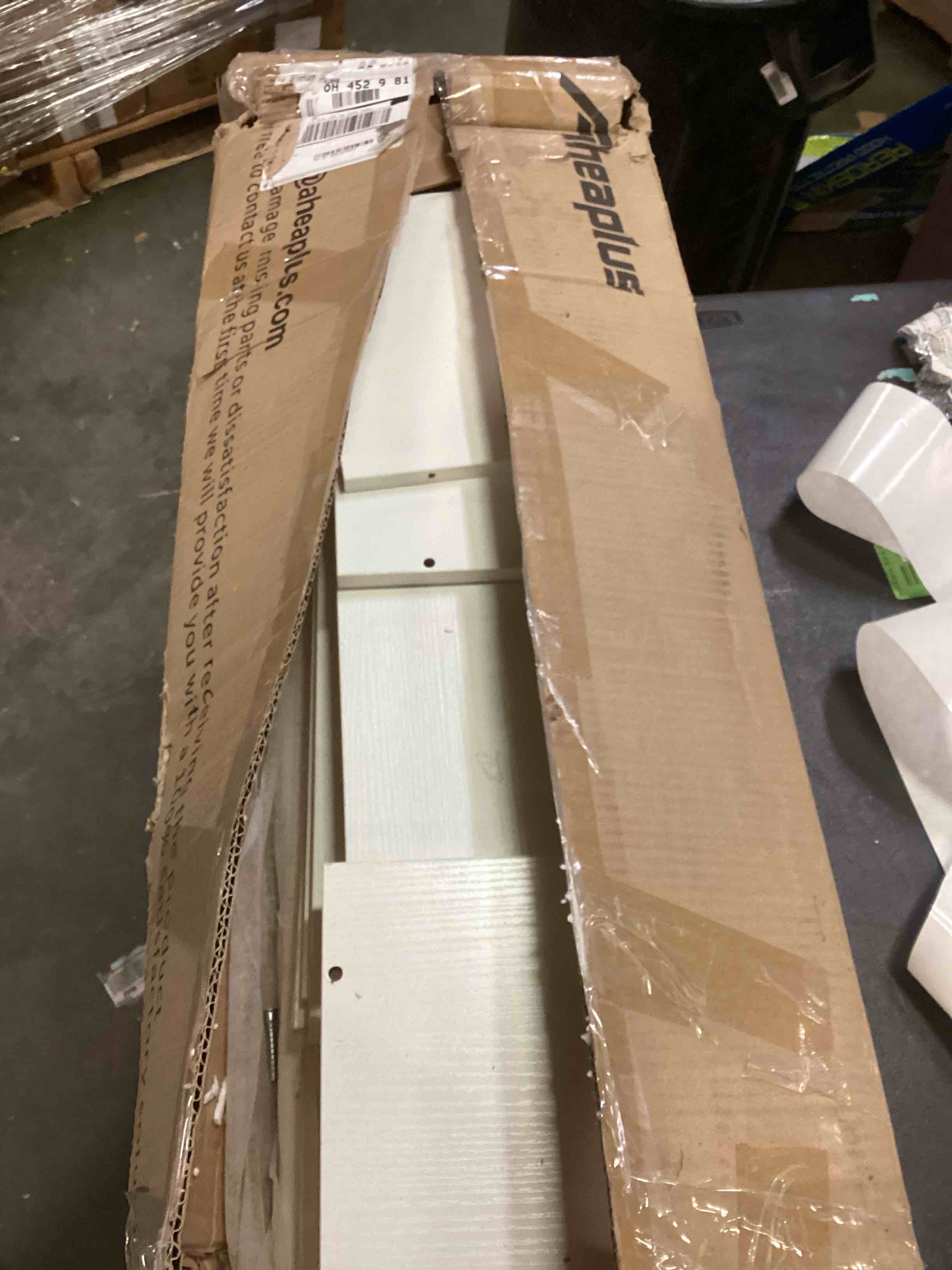 https://s3.amazonaws.com/lotting-images-prod/bidfta/GRN5737486_1704475690423.jpeg