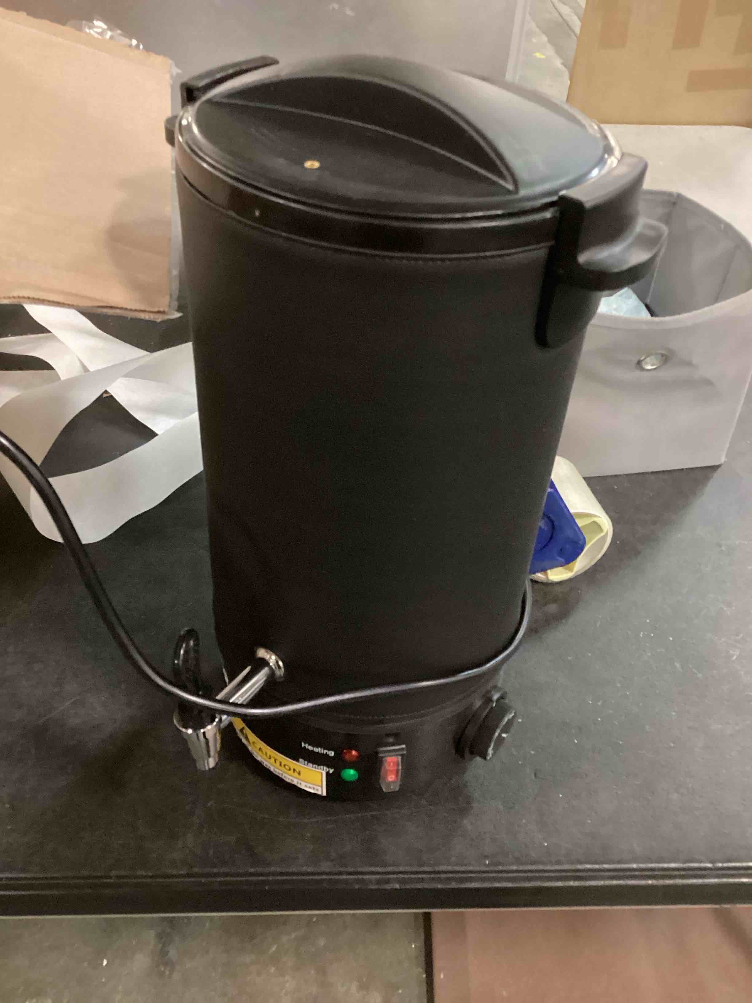 https://s3.amazonaws.com/lotting-images-prod/bidfta/GRN5737634_1704548321376.jpeg
