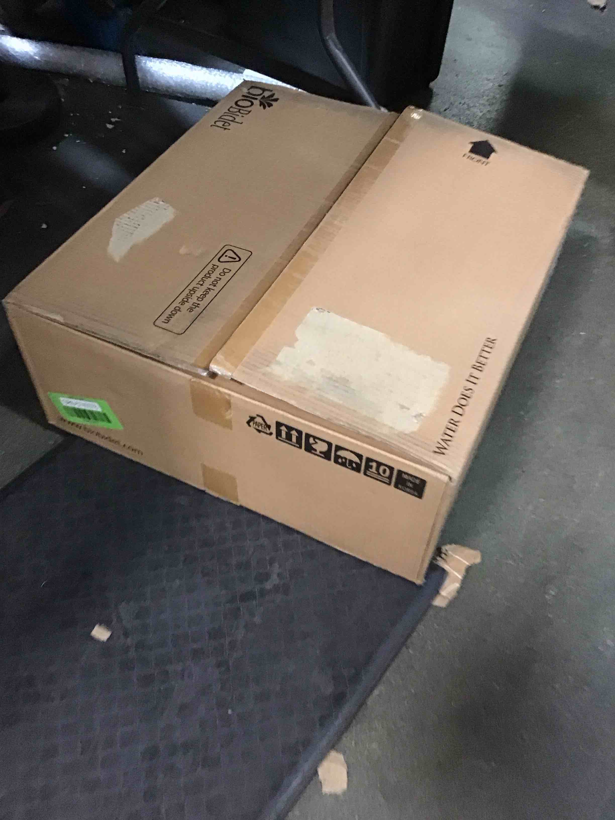 https://s3.amazonaws.com/lotting-images-prod/bidfta/GRN5740078_1703777096372.jpeg