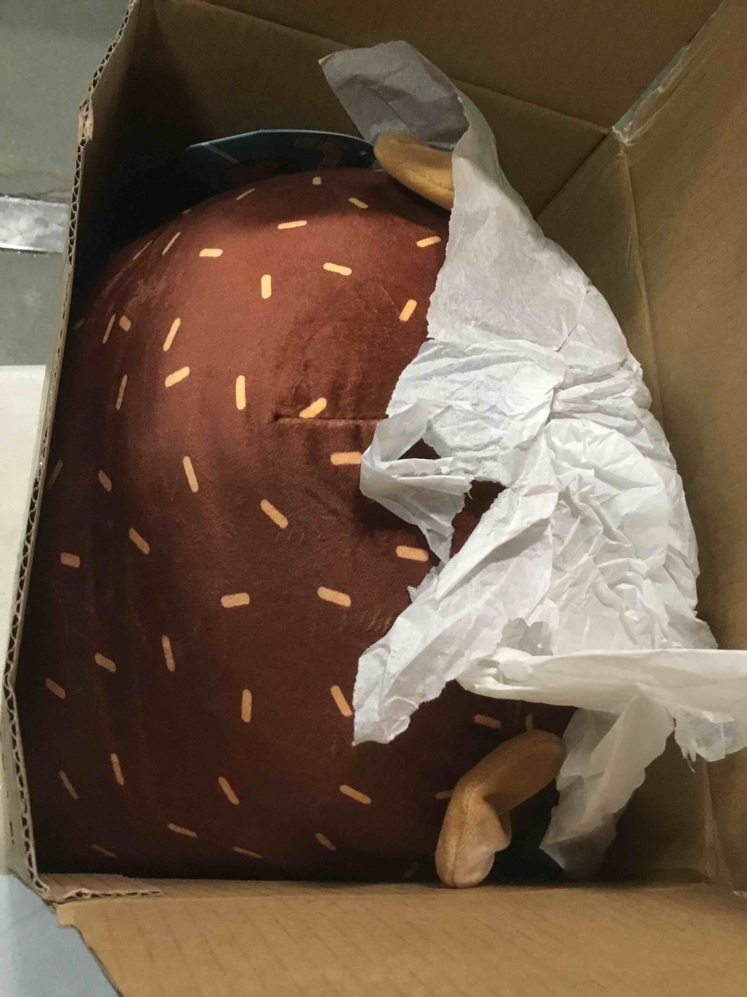 https://s3.amazonaws.com/lotting-images-prod/bidfta/GRN5740171_1703790354494.jpeg