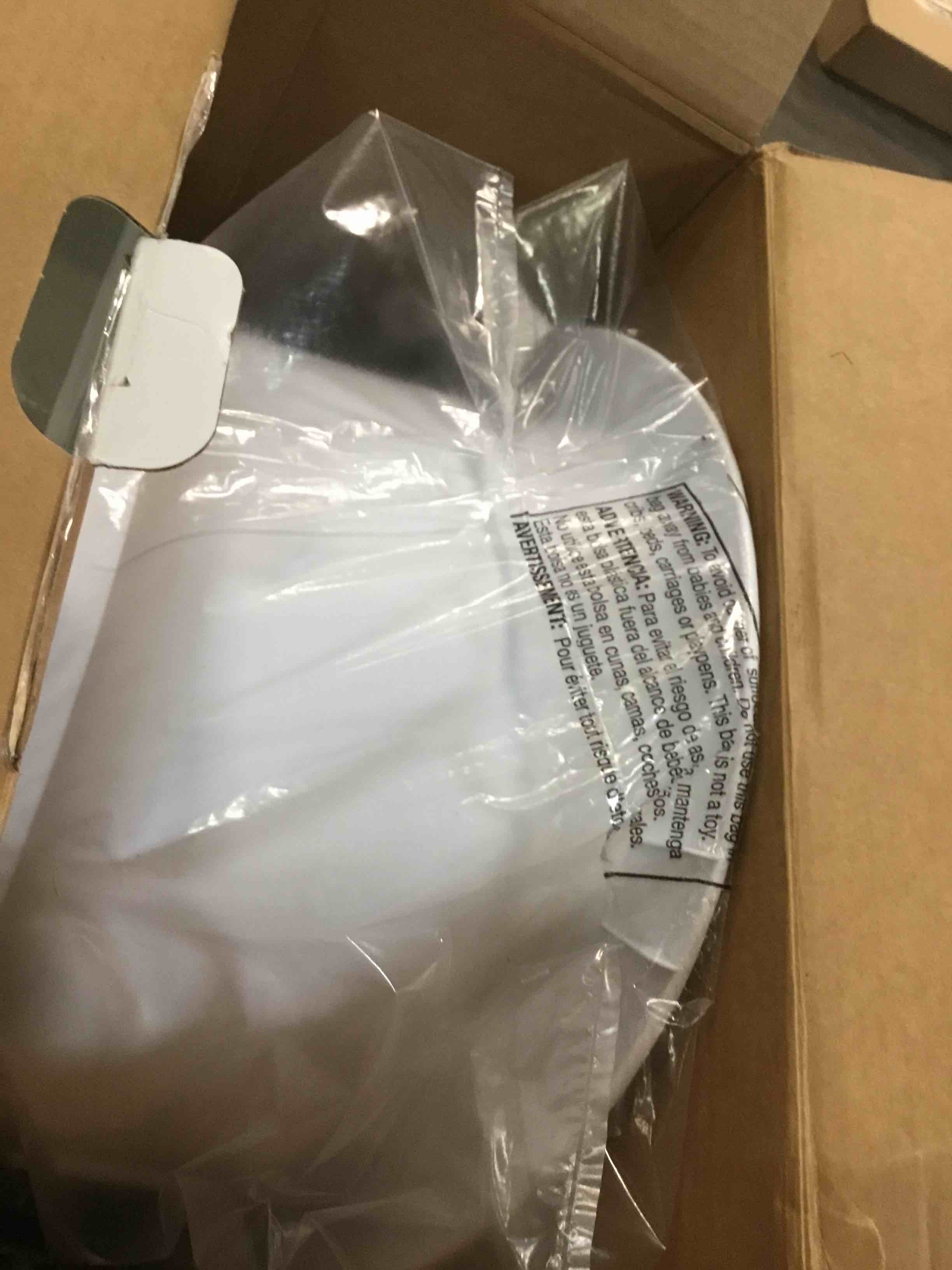 https://s3.amazonaws.com/lotting-images-prod/bidfta/GRN5740175_1703790649442.jpeg