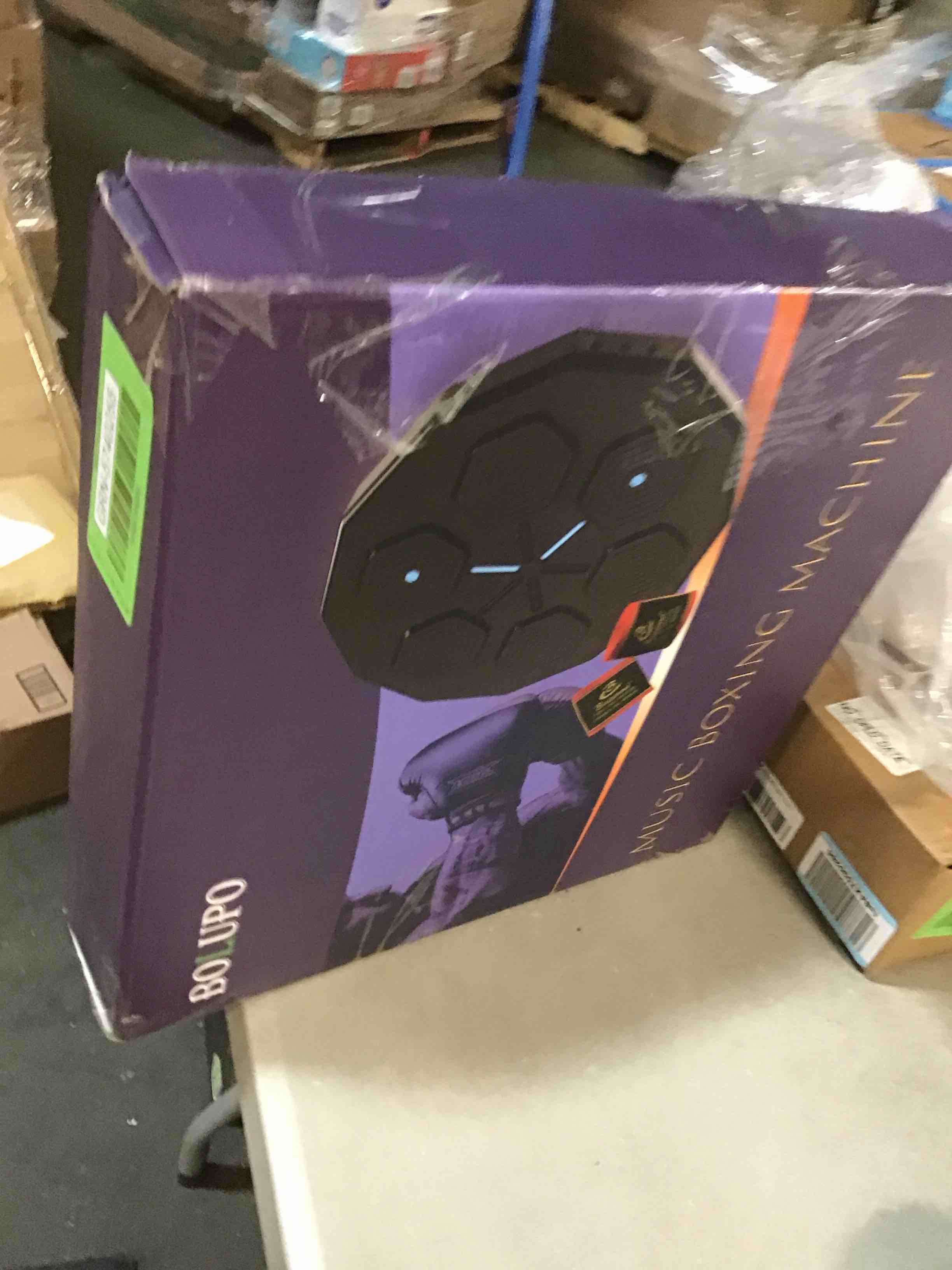 https://s3.amazonaws.com/lotting-images-prod/bidfta/GRN5740255_1703854754493.jpeg