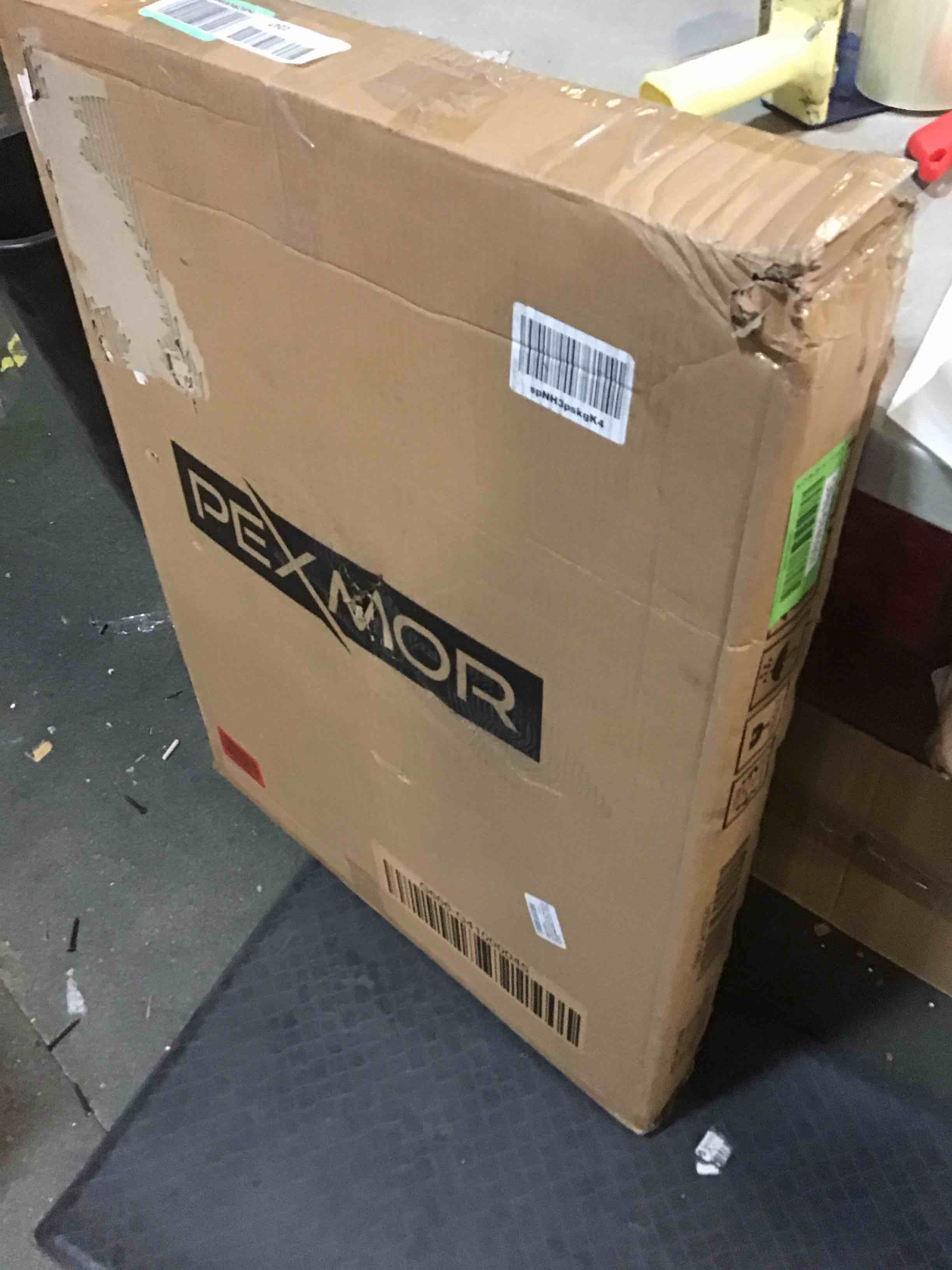 https://s3.amazonaws.com/lotting-images-prod/bidfta/GRN5740307_1703860405706.jpeg