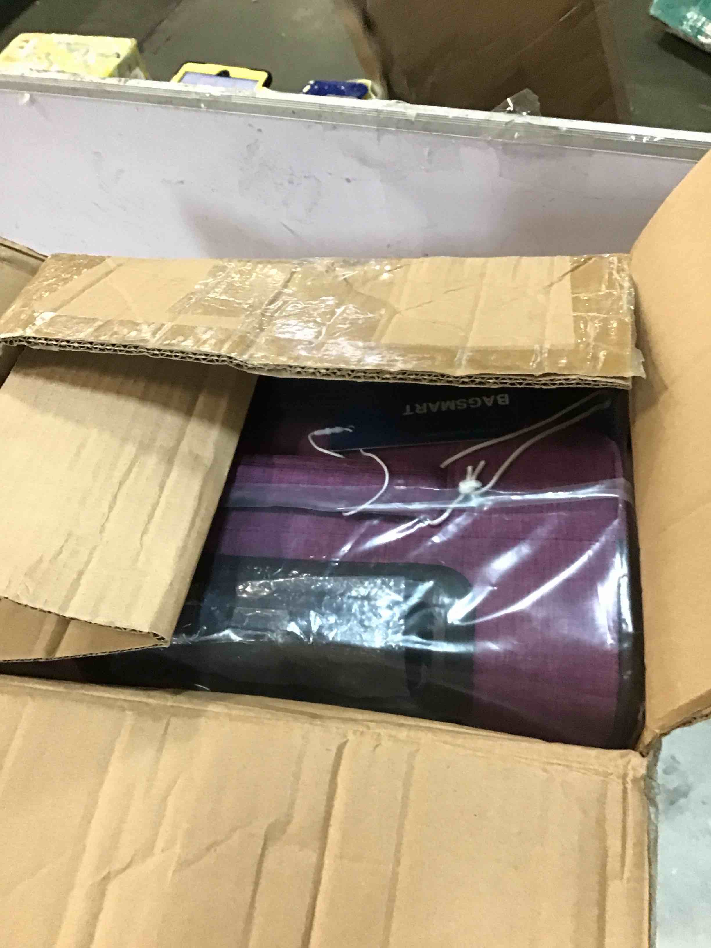 https://s3.amazonaws.com/lotting-images-prod/bidfta/GRN5740985_1703601729217.jpeg