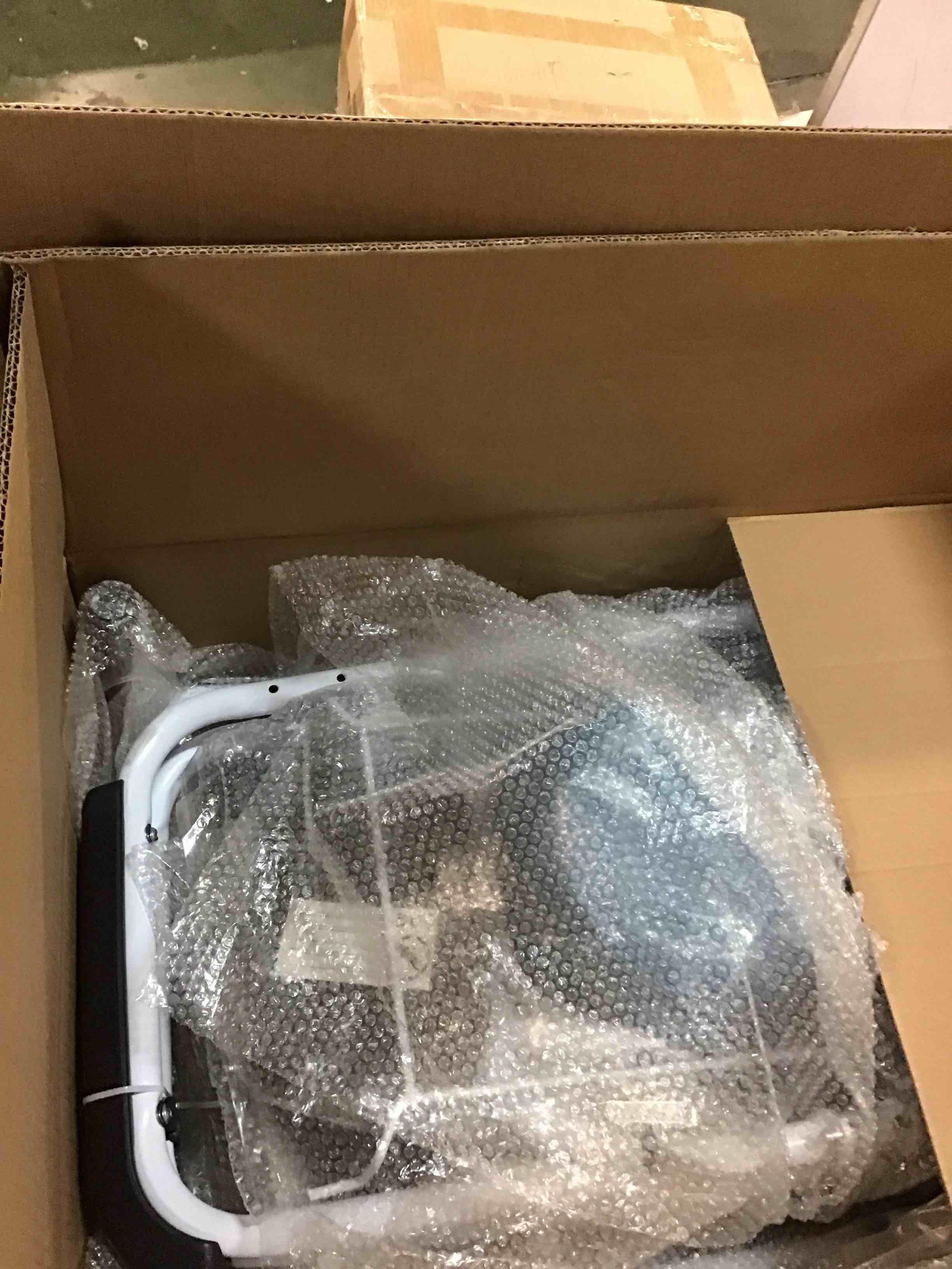 https://s3.amazonaws.com/lotting-images-prod/bidfta/GRN5740989_1703602246131.jpeg