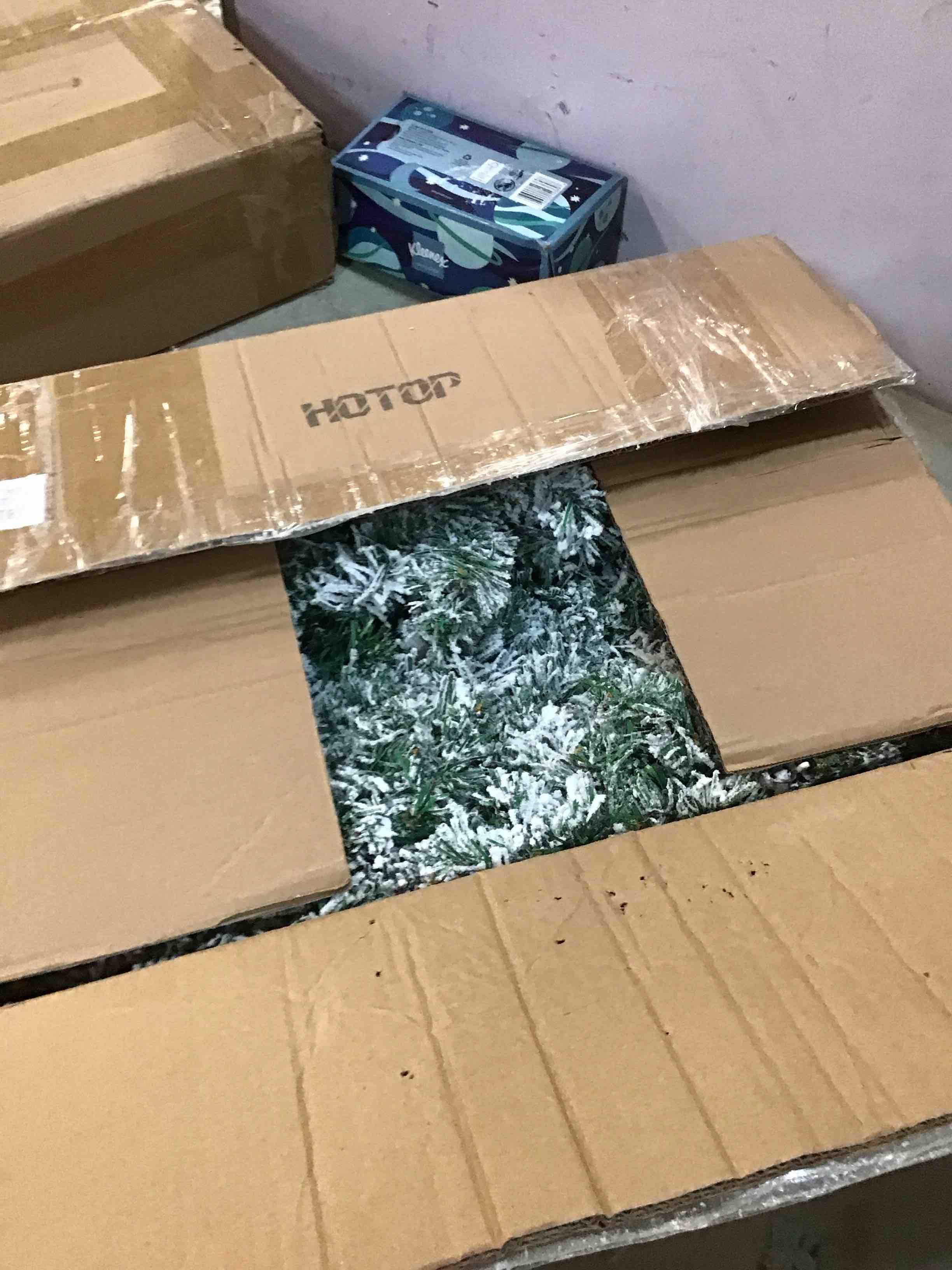 https://s3.amazonaws.com/lotting-images-prod/bidfta/GRN5740991_1703602424528.jpeg