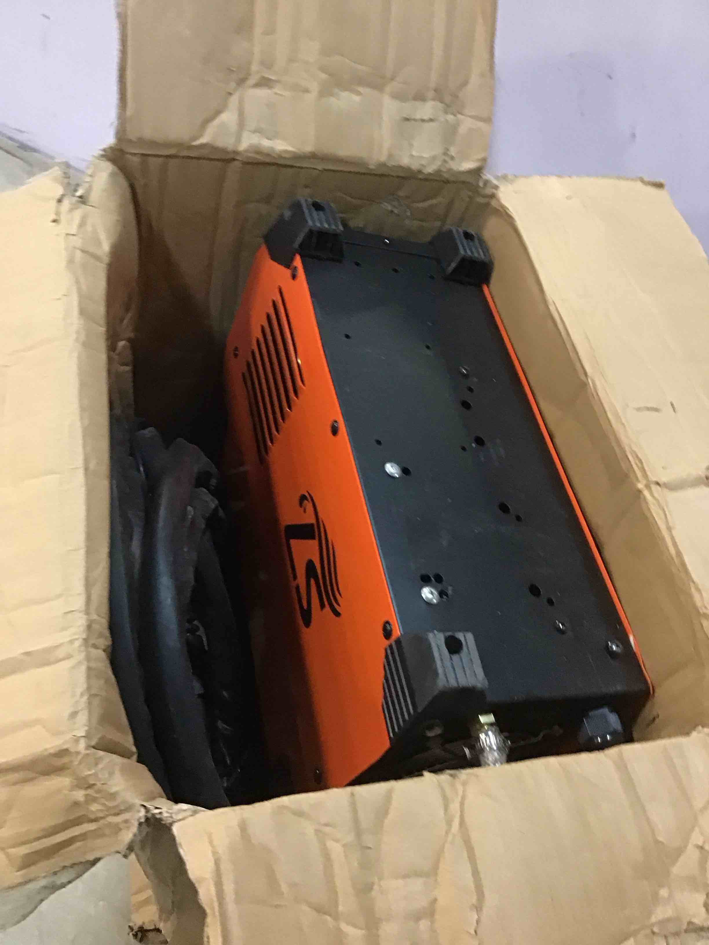 https://s3.amazonaws.com/lotting-images-prod/bidfta/GRN5741117_1703619518882.jpeg