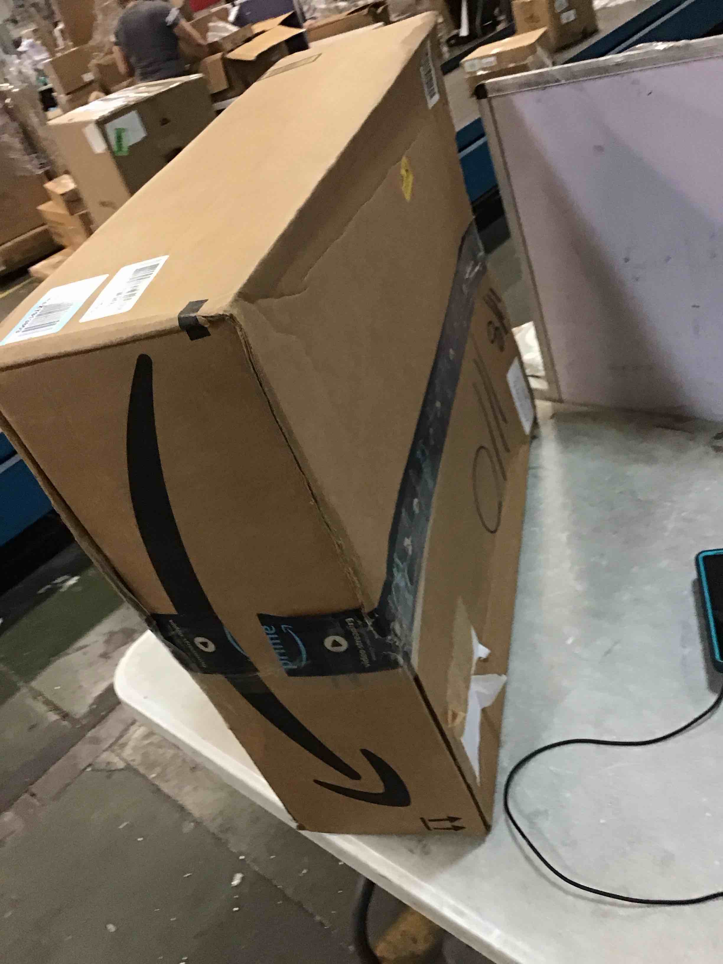 https://s3.amazonaws.com/lotting-images-prod/bidfta/GRN5741130_1703622435875.jpeg