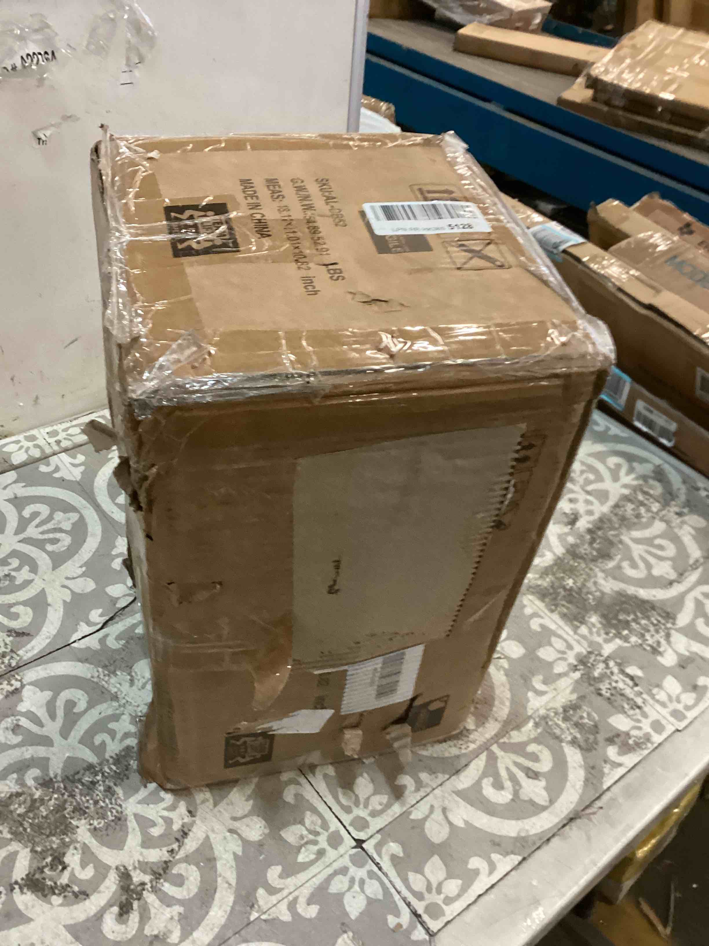 https://s3.amazonaws.com/lotting-images-prod/bidfta/GRN5741225_1703690597011.jpeg