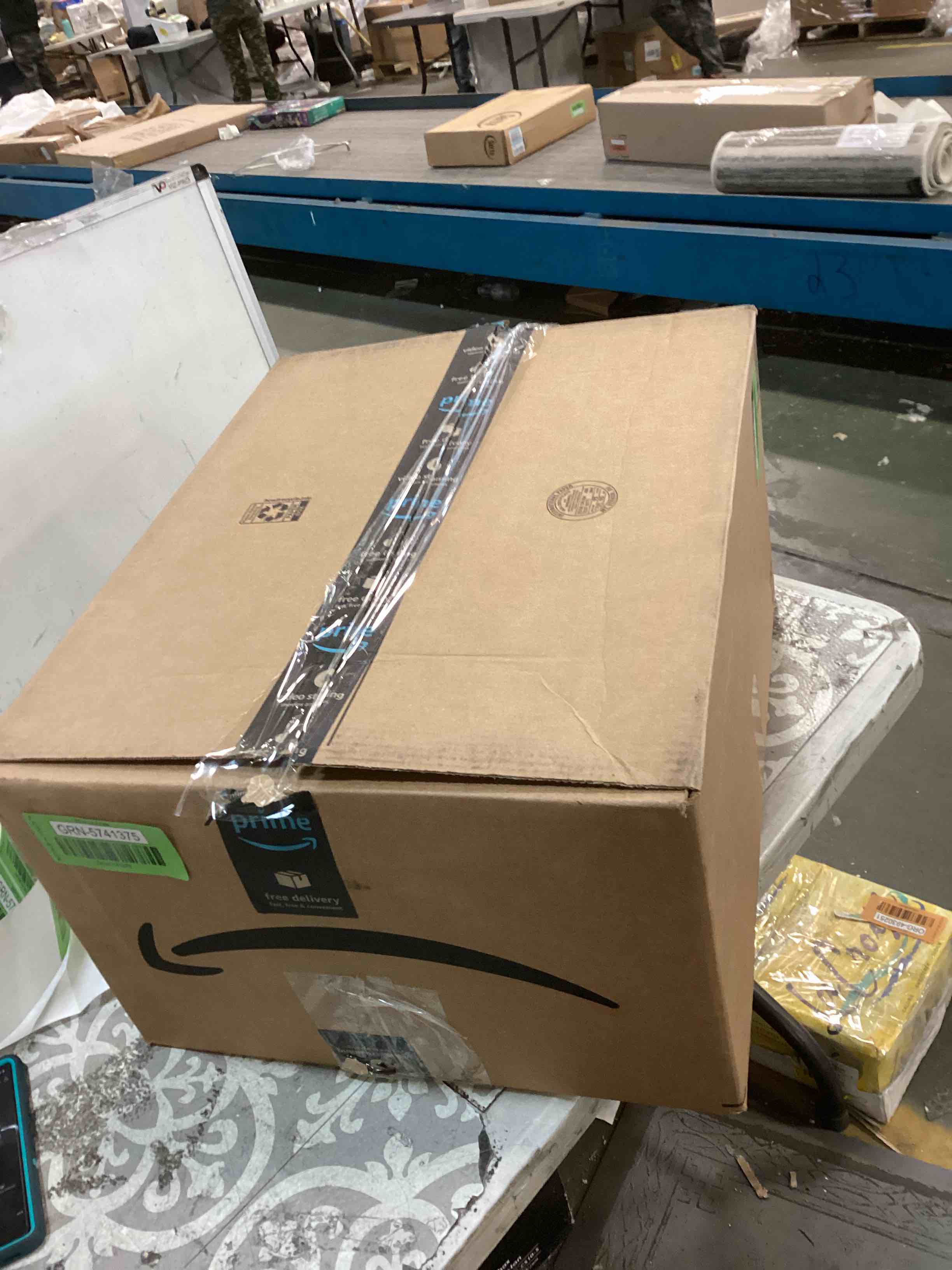 https://s3.amazonaws.com/lotting-images-prod/bidfta/GRN5741375_1703711965522.jpeg
