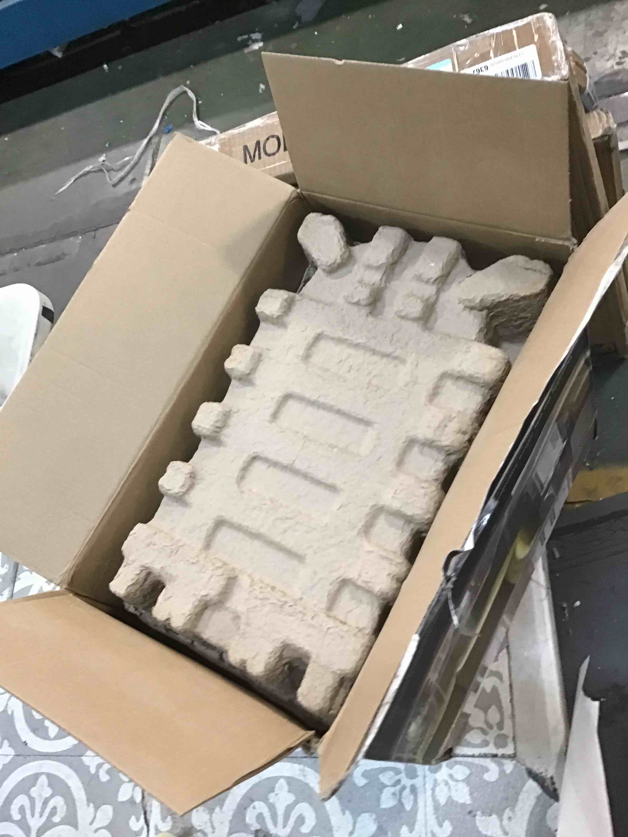 https://s3.amazonaws.com/lotting-images-prod/bidfta/GRN5741478_1703776876752.jpeg