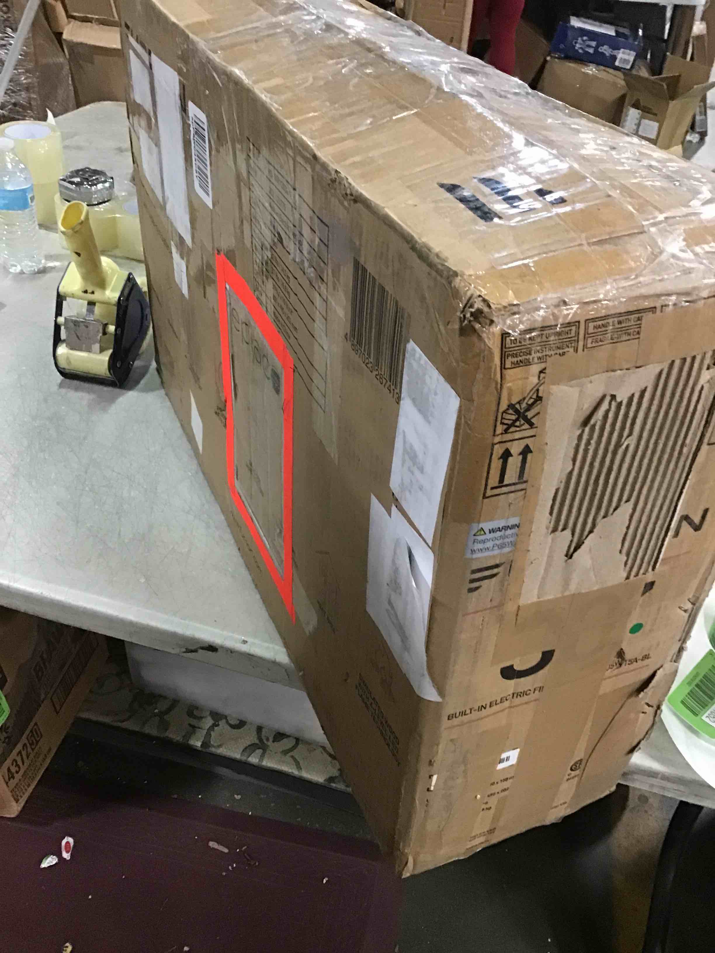 https://s3.amazonaws.com/lotting-images-prod/bidfta/GRN5741652_1703854299752.jpeg