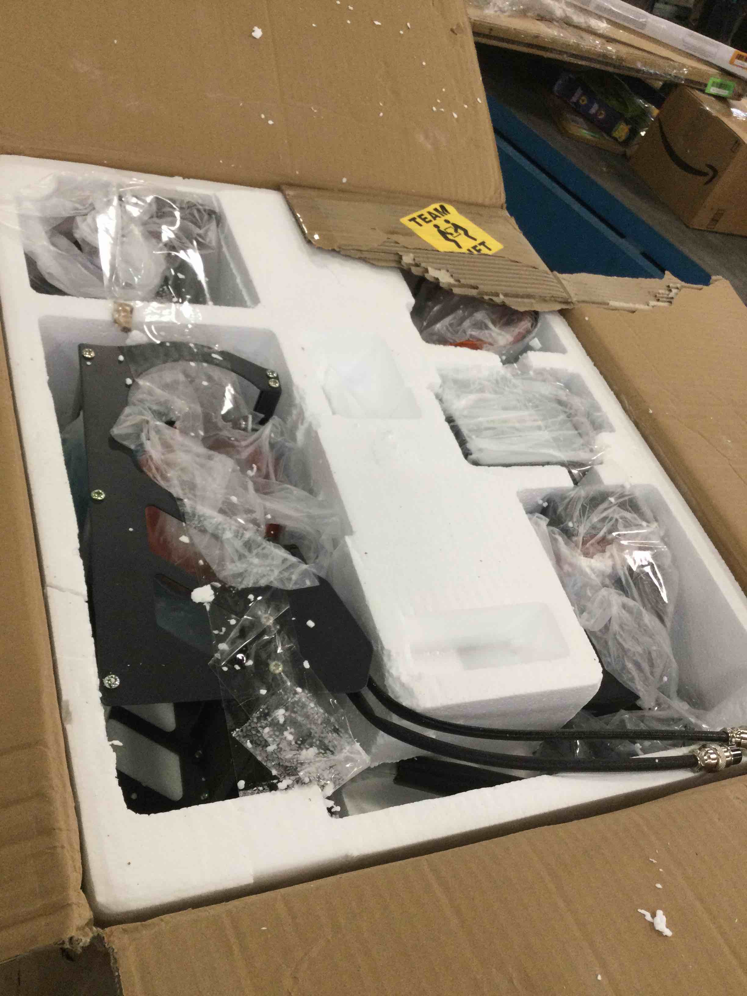 https://s3.amazonaws.com/lotting-images-prod/bidfta/GRN5742187_1704216167846.jpeg