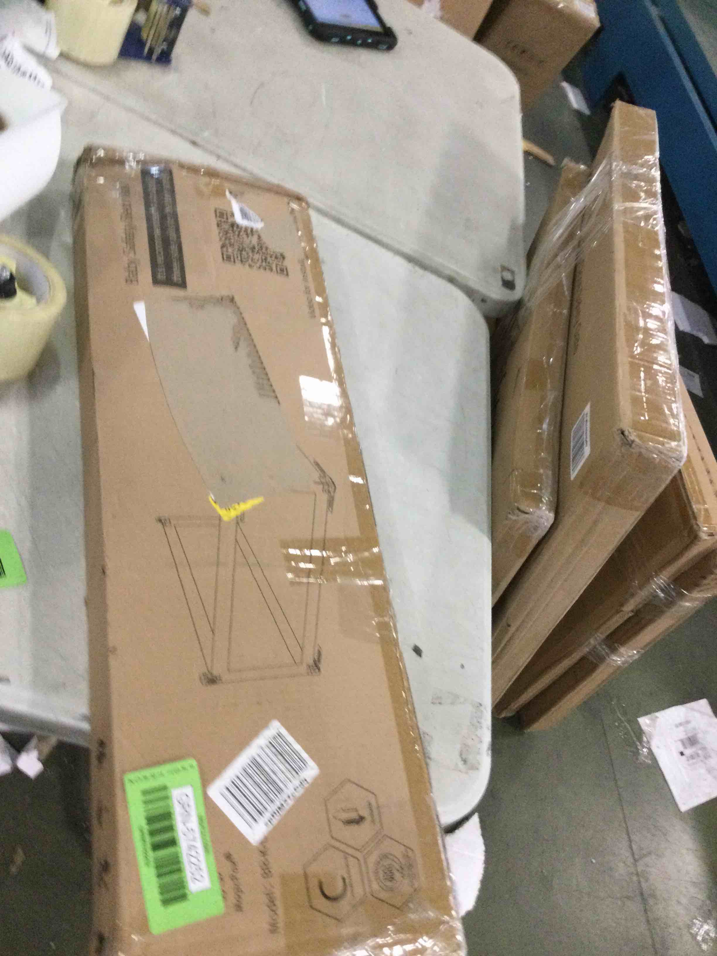 https://s3.amazonaws.com/lotting-images-prod/bidfta/GRN5742252_1704227335092.jpeg