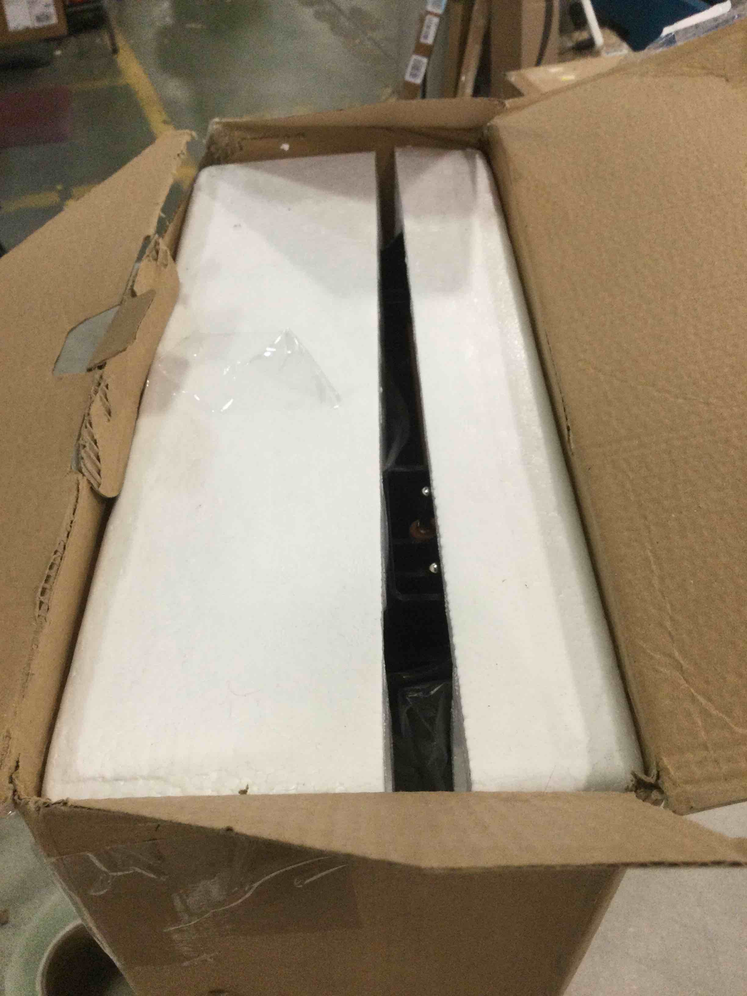 https://s3.amazonaws.com/lotting-images-prod/bidfta/GRN5742327_1704289403424.jpeg