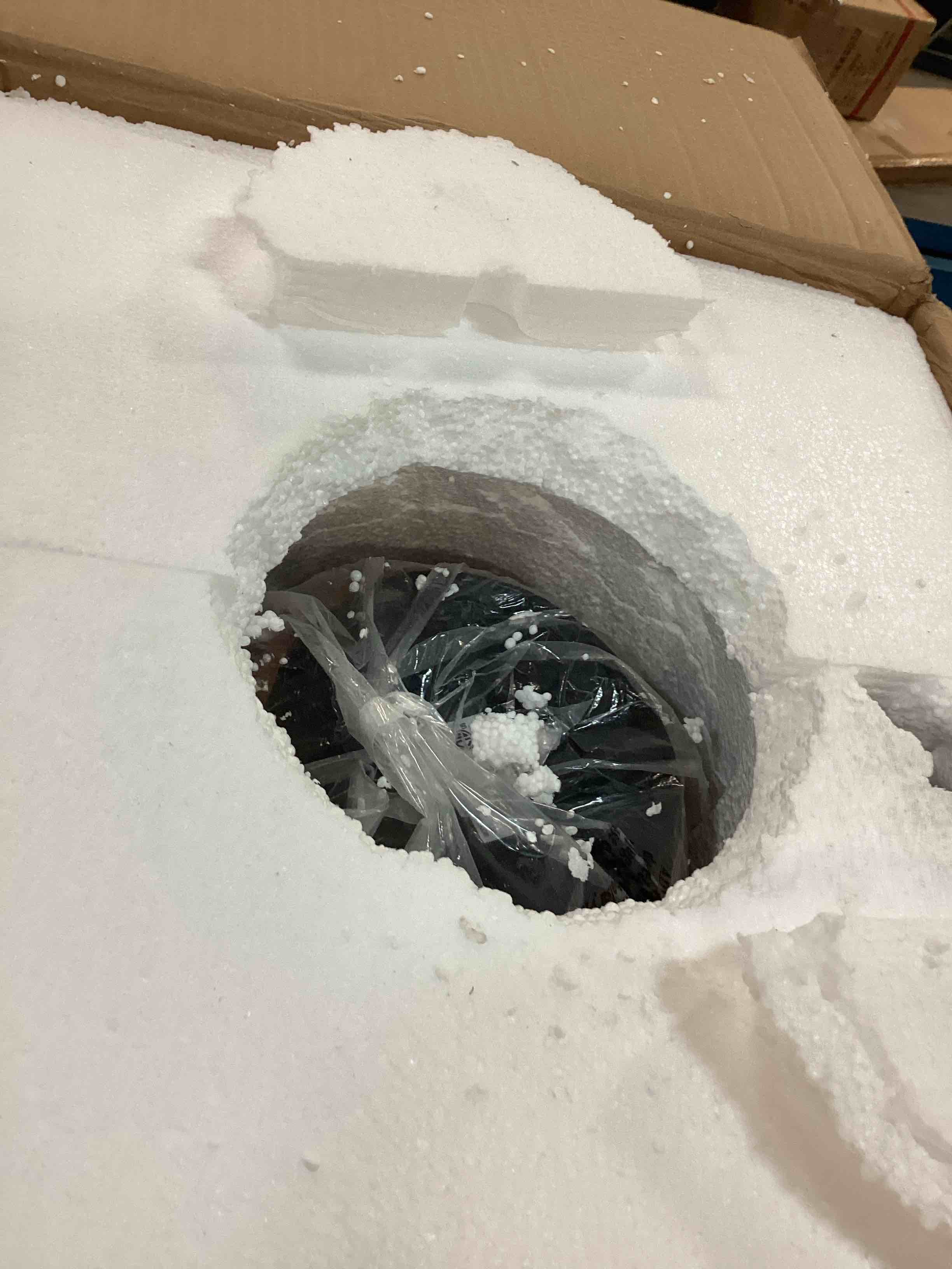 https://s3.amazonaws.com/lotting-images-prod/bidfta/GRN5742954_1703942578309.jpeg