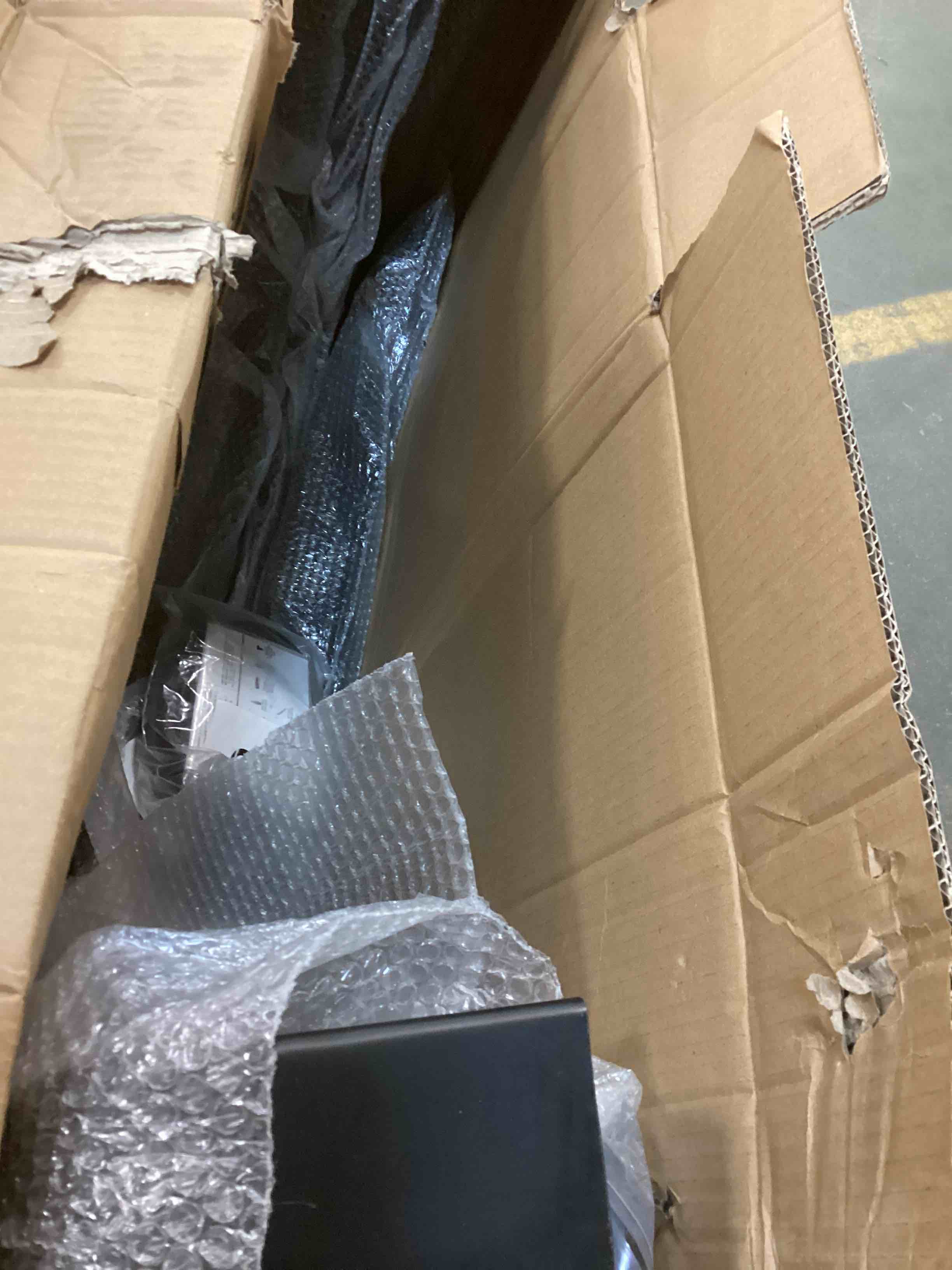 https://s3.amazonaws.com/lotting-images-prod/bidfta/GRN5743362_1704229495685.jpeg