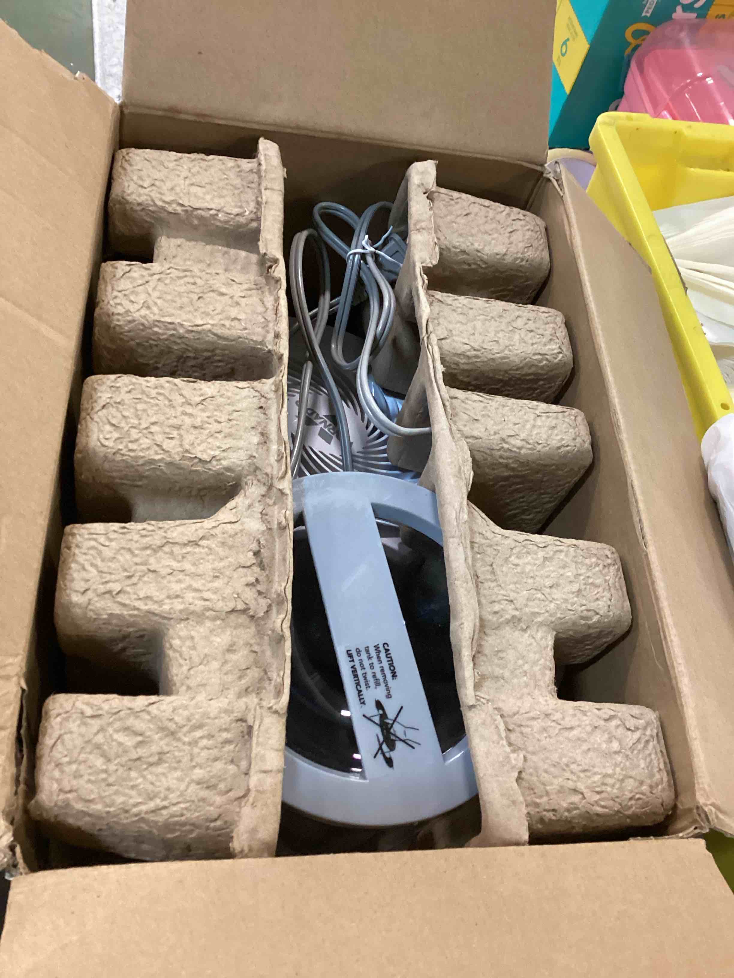 https://s3.amazonaws.com/lotting-images-prod/bidfta/GRN5743378_1704284057555.jpeg