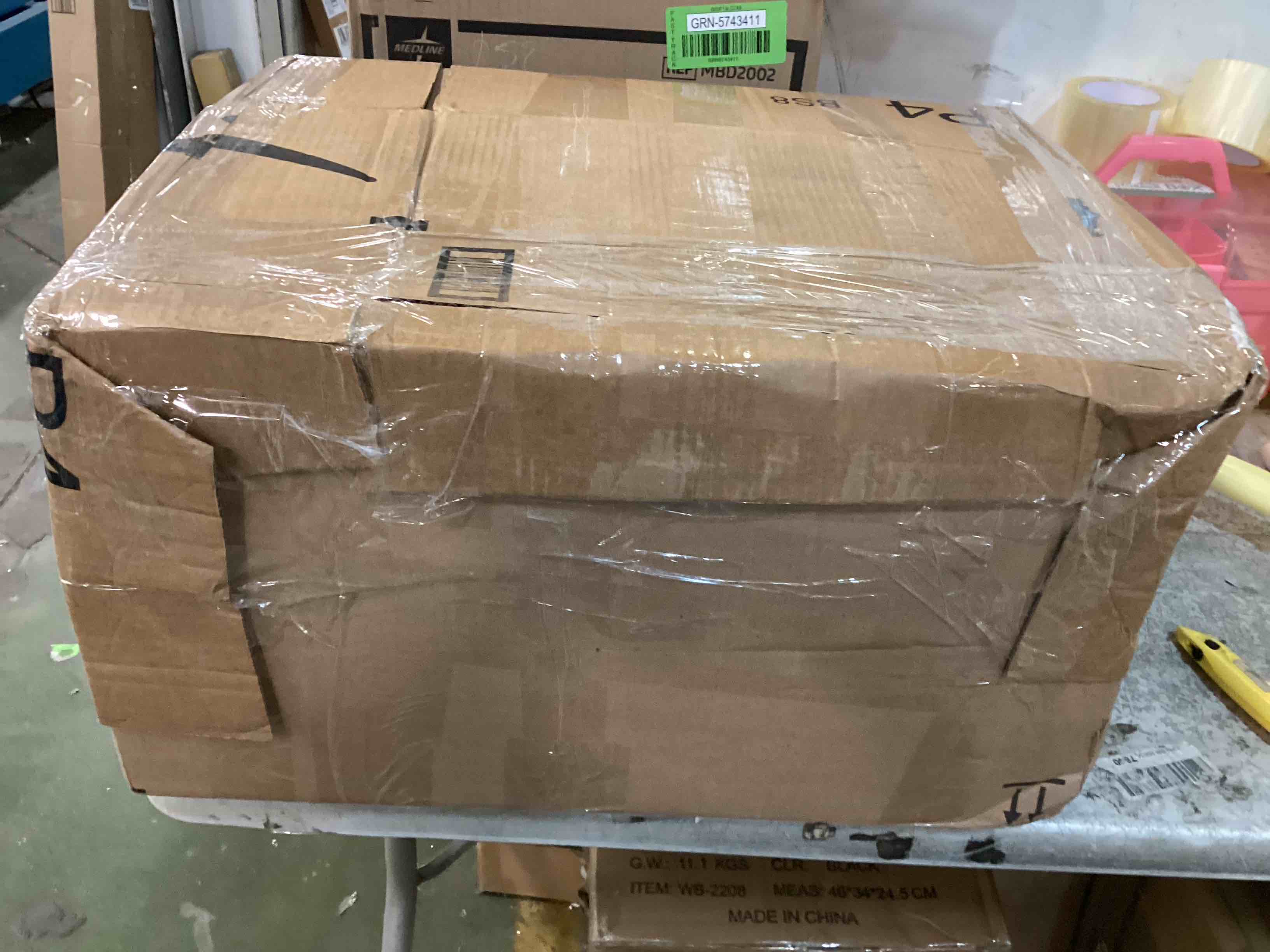 https://s3.amazonaws.com/lotting-images-prod/bidfta/GRN5743422_1704288217216.jpeg