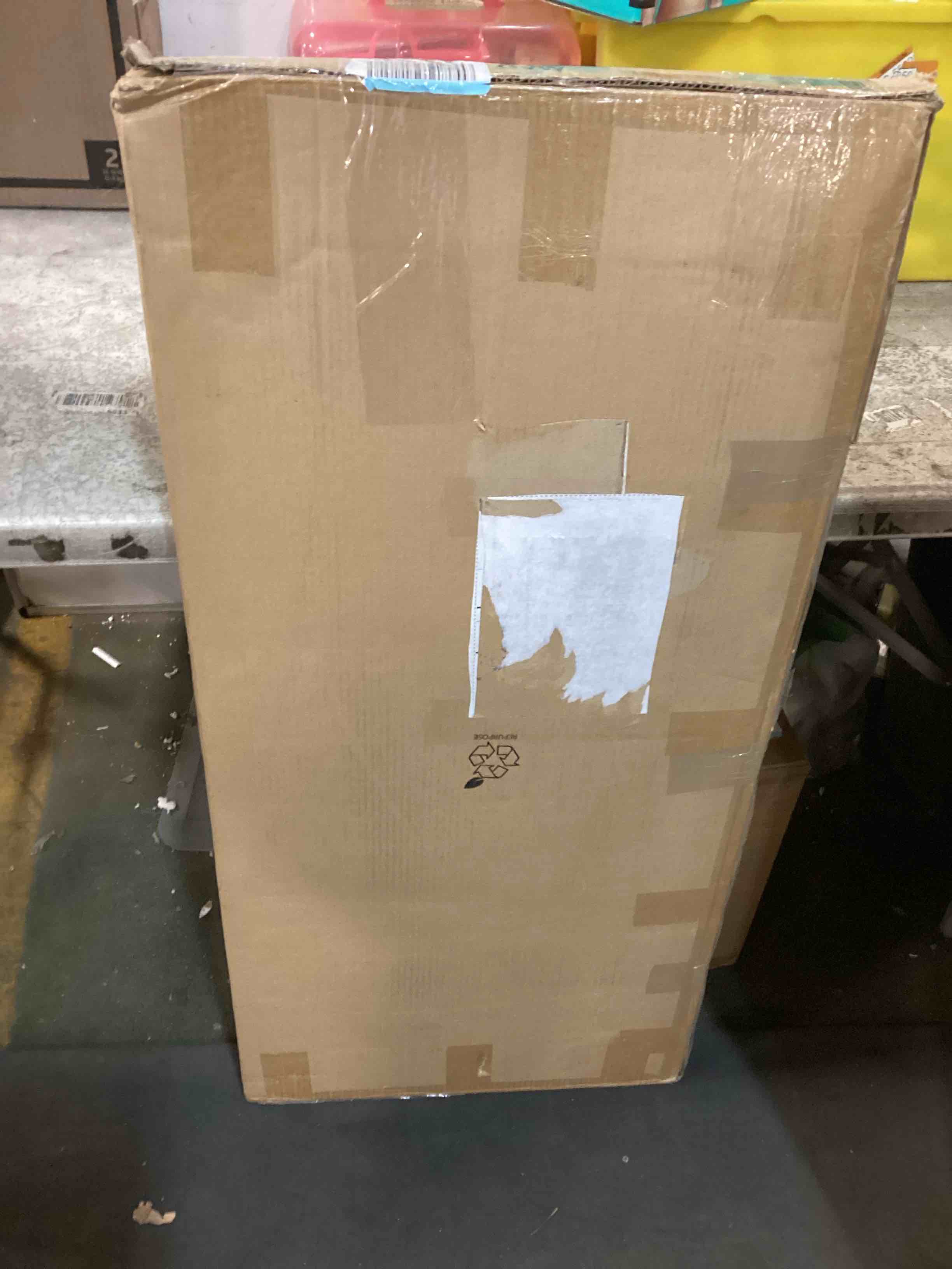 https://s3.amazonaws.com/lotting-images-prod/bidfta/GRN5743458_1704292045714.jpeg