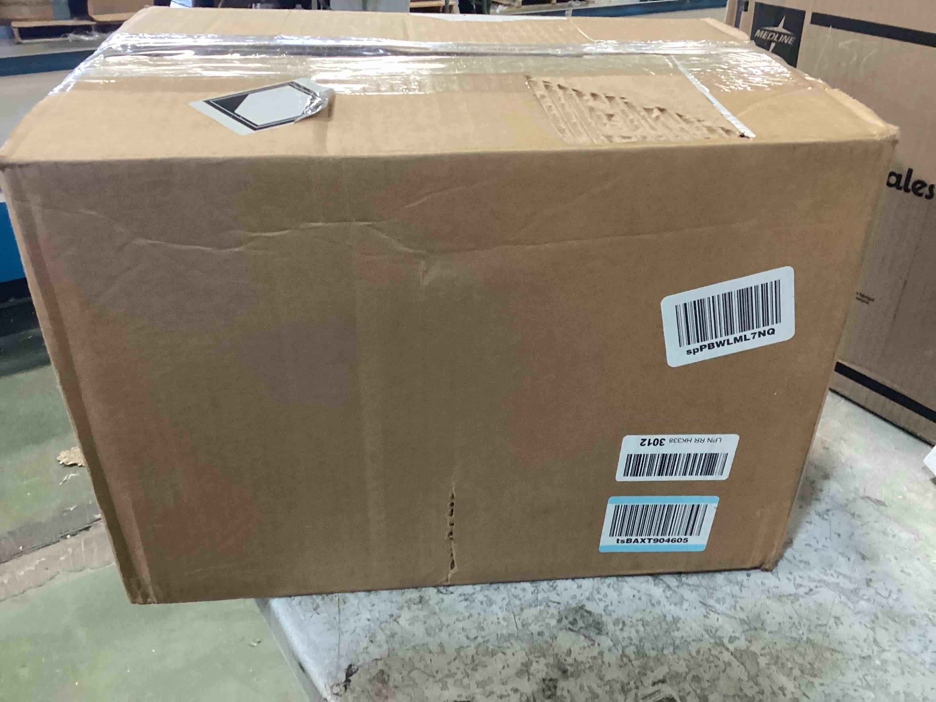 https://s3.amazonaws.com/lotting-images-prod/bidfta/GRN5743475_1704295228096.jpeg
