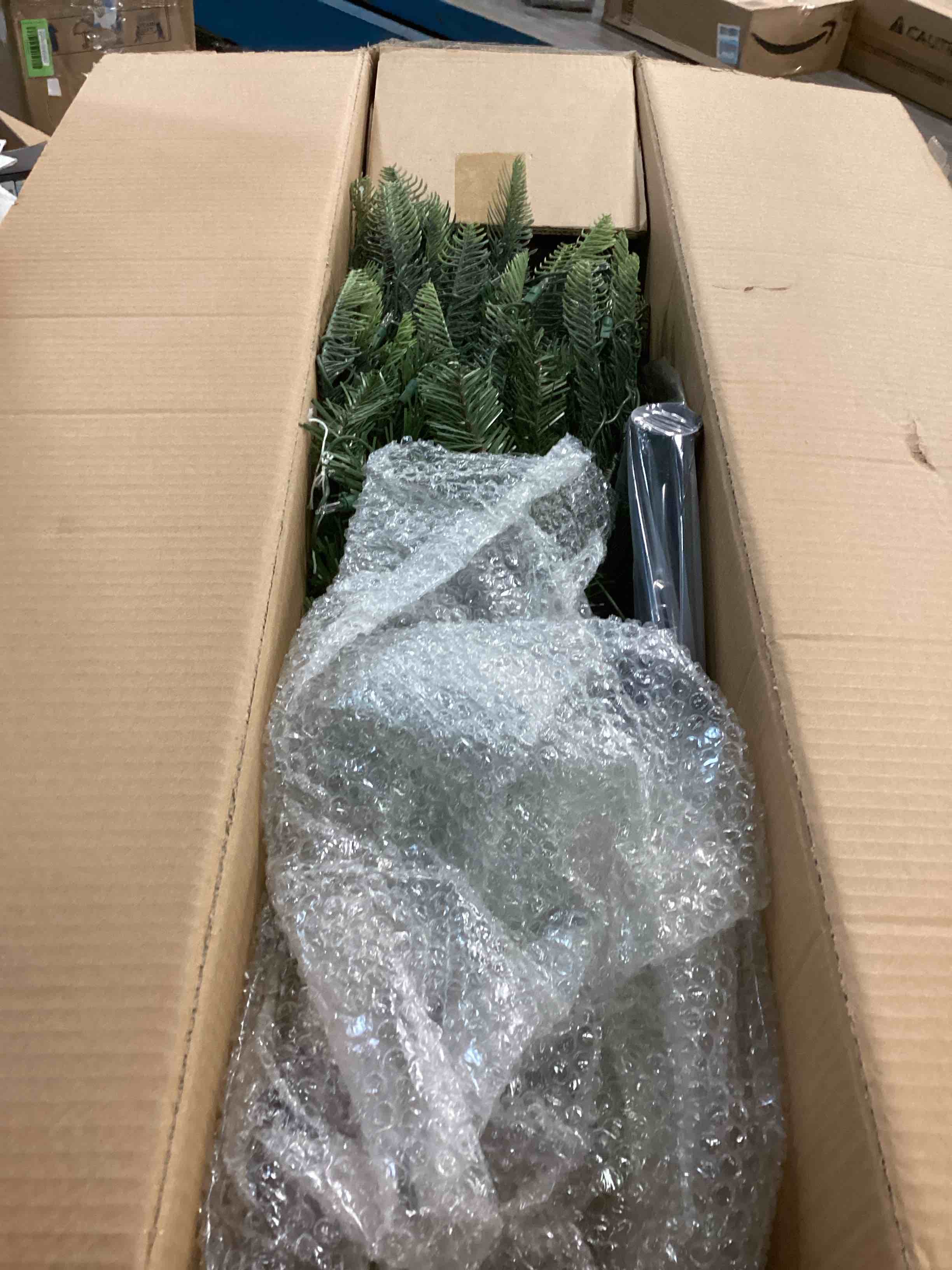 https://s3.amazonaws.com/lotting-images-prod/bidfta/GRN5743662_1704374163627.jpeg