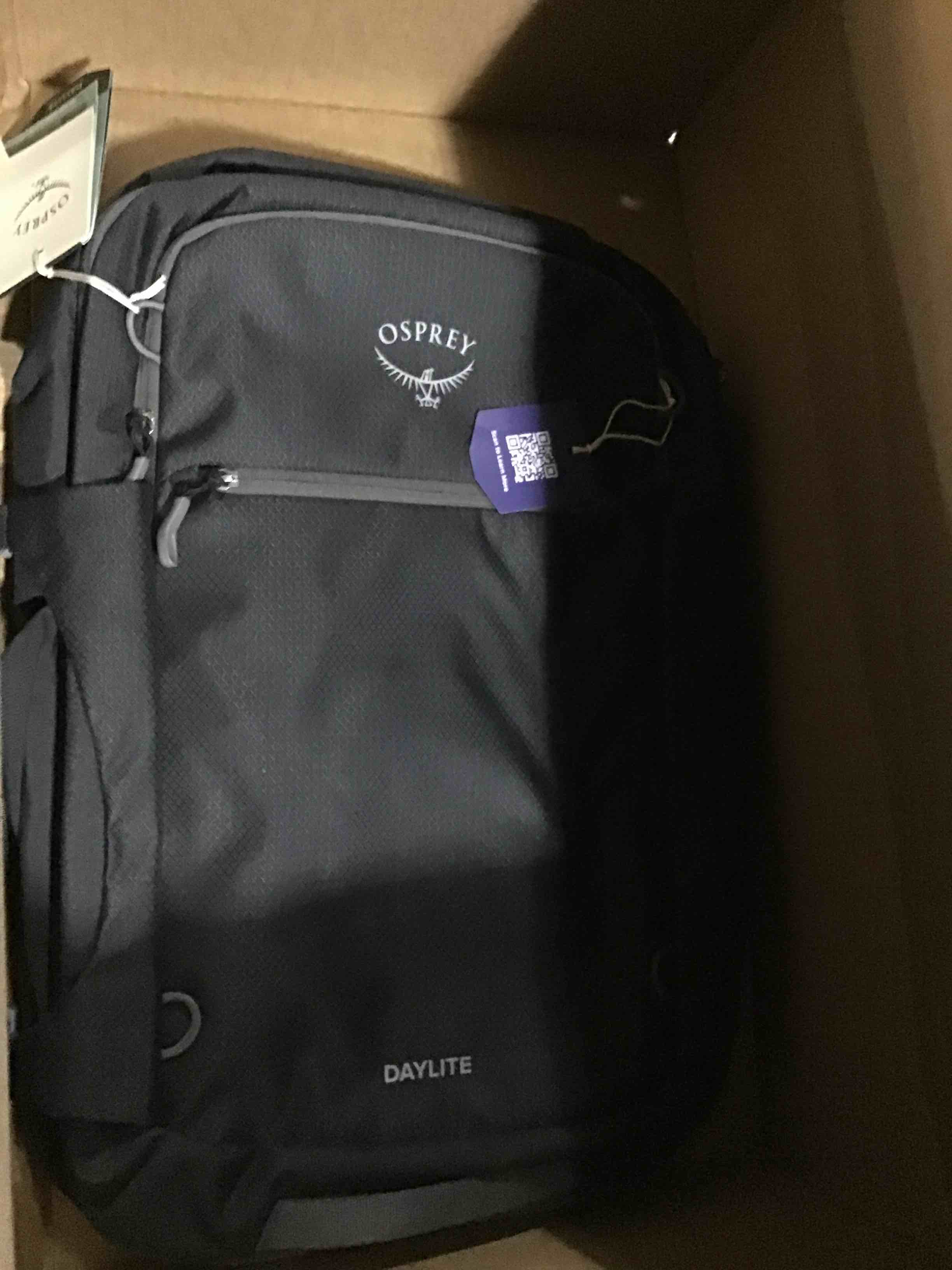 https://s3.amazonaws.com/lotting-images-prod/bidfta/GRN5745008_1727714051322.jpeg