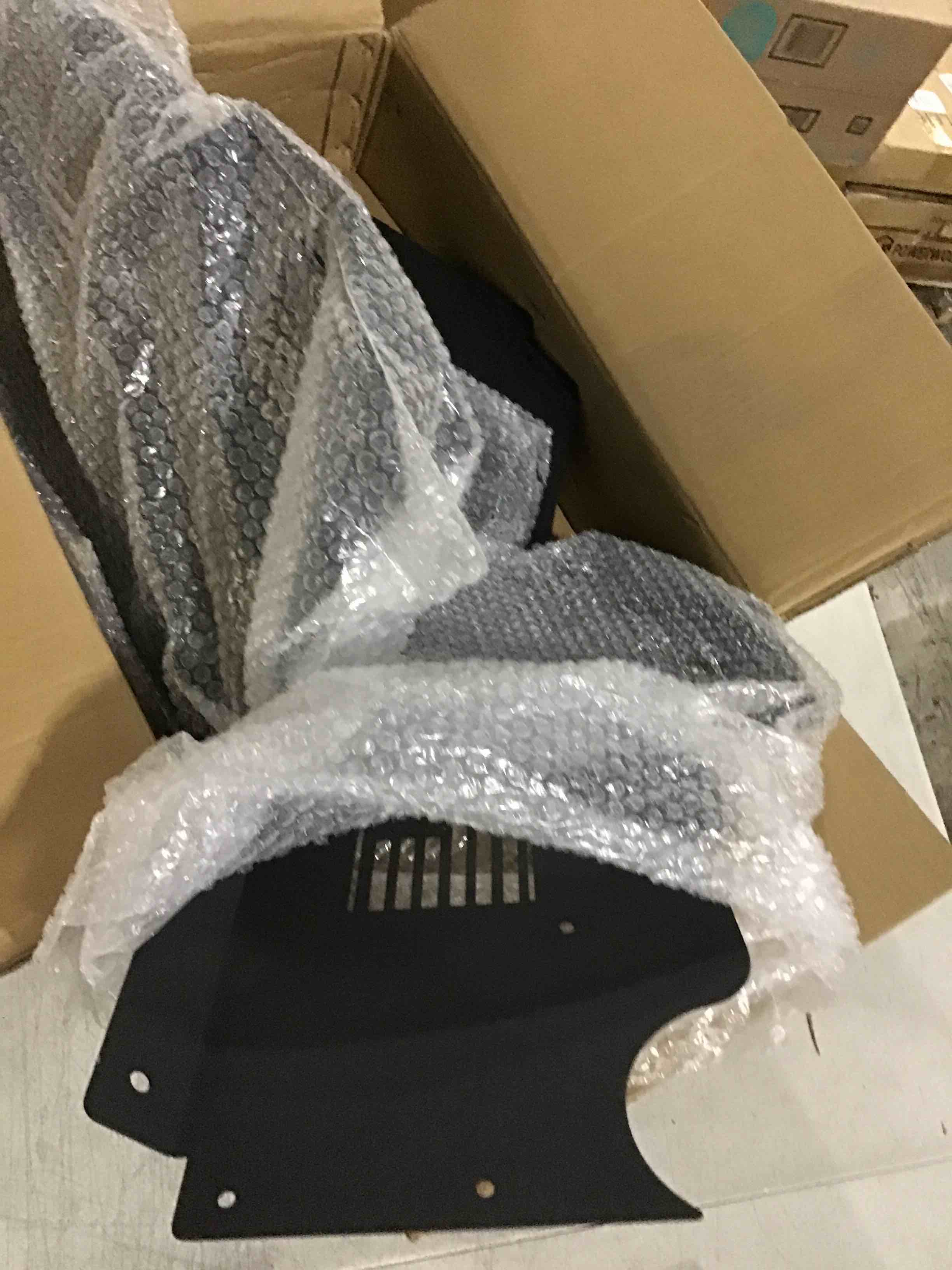 https://s3.amazonaws.com/lotting-images-prod/bidfta/GRN5745009_1727714152638.jpeg