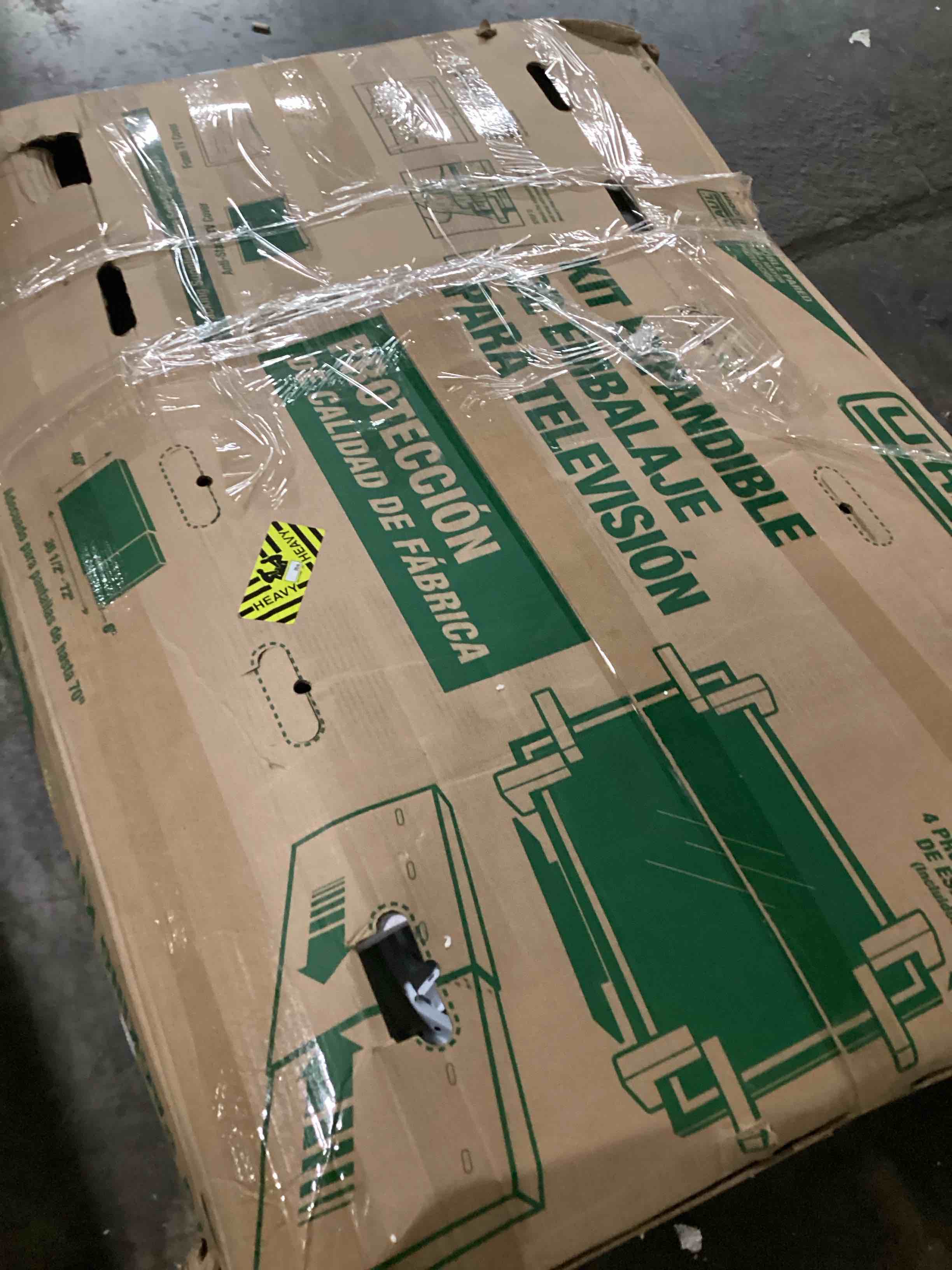 https://s3.amazonaws.com/lotting-images-prod/bidfta/GRN5745252_1728571361998.jpeg