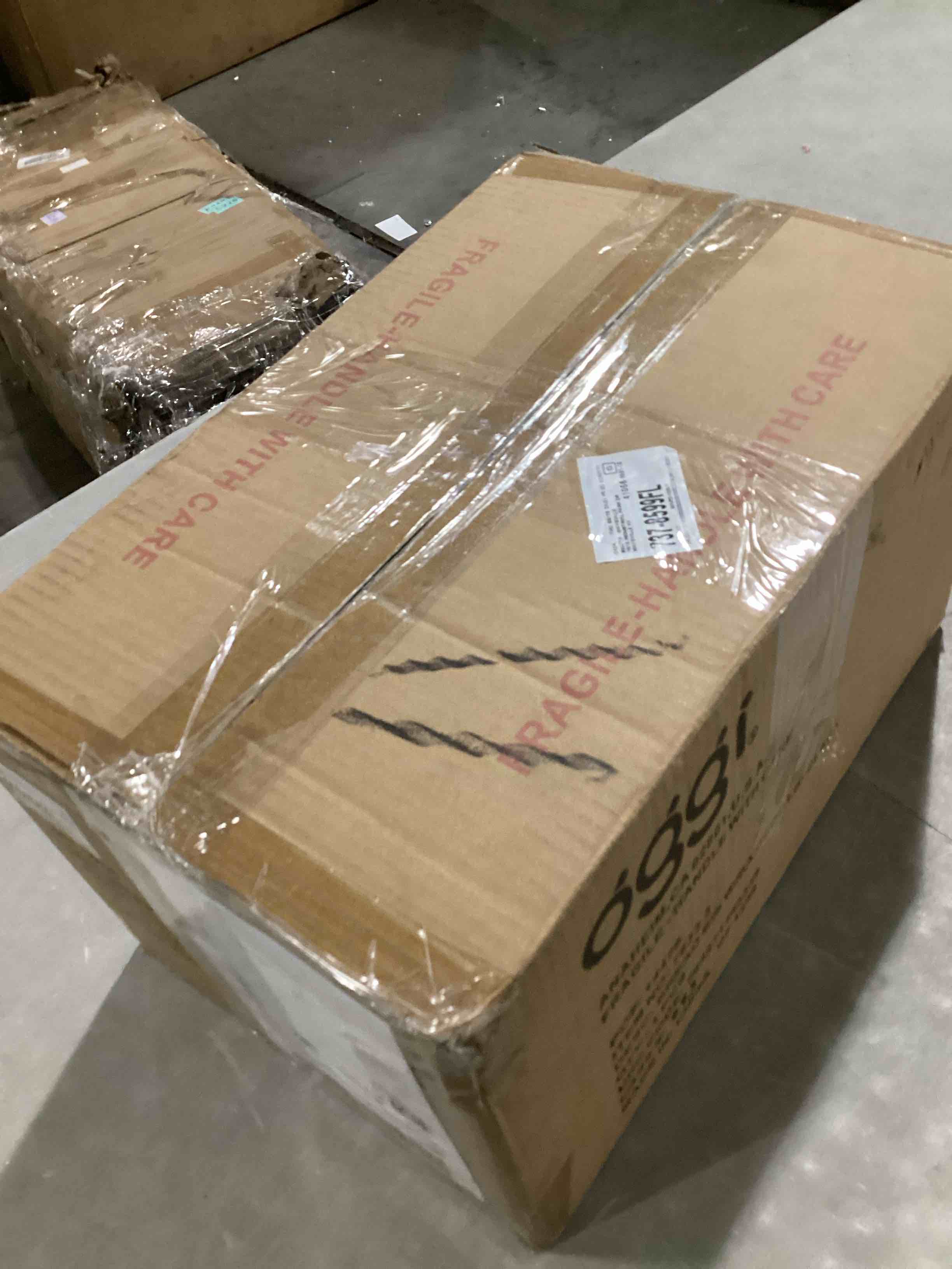 https://s3.amazonaws.com/lotting-images-prod/bidfta/GRN5745257_1728574086592.jpeg