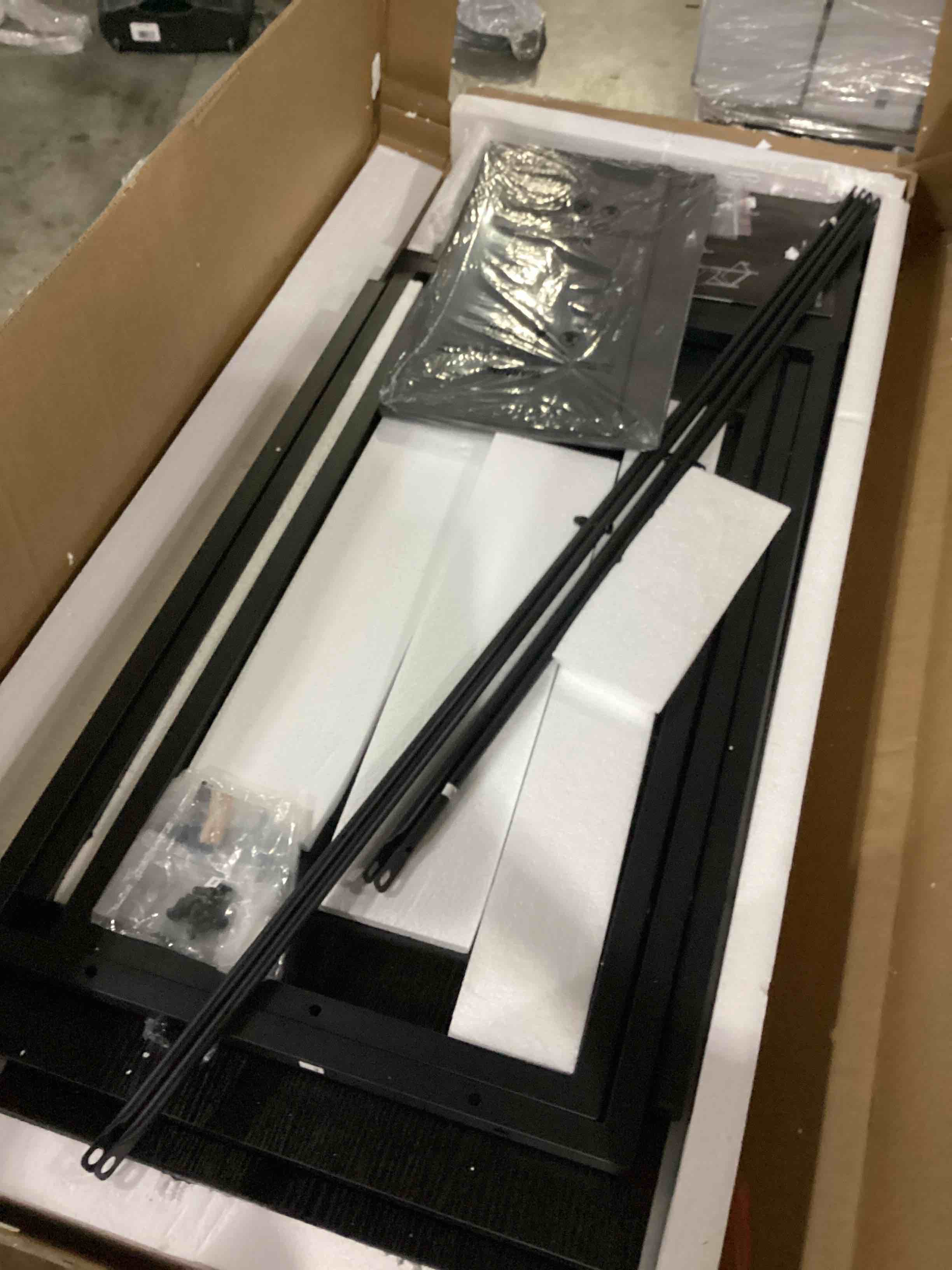 https://s3.amazonaws.com/lotting-images-prod/bidfta/GRN5745890_1723034335247.jpeg