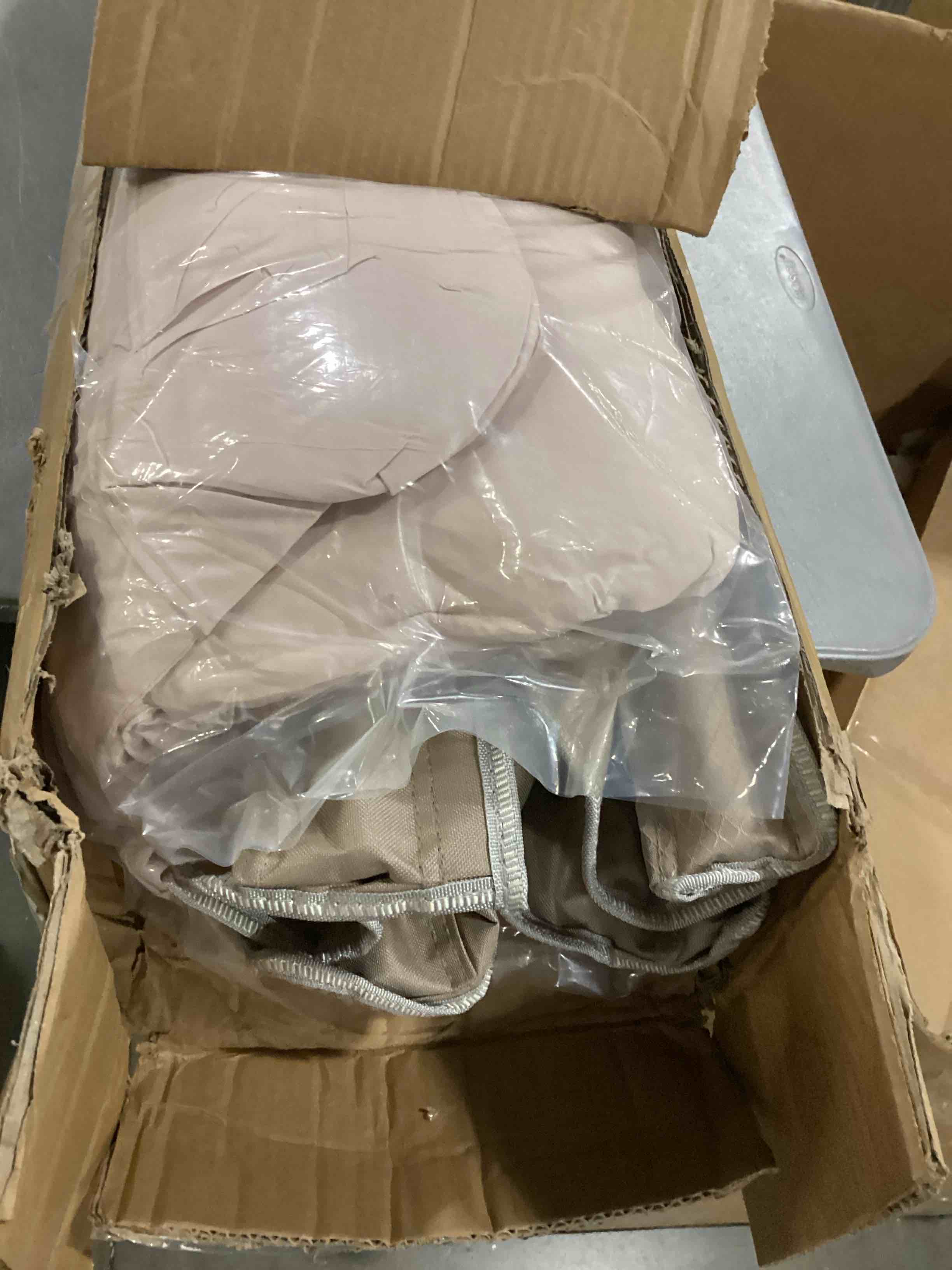 https://s3.amazonaws.com/lotting-images-prod/bidfta/GRN5746244_1723466830649.jpeg