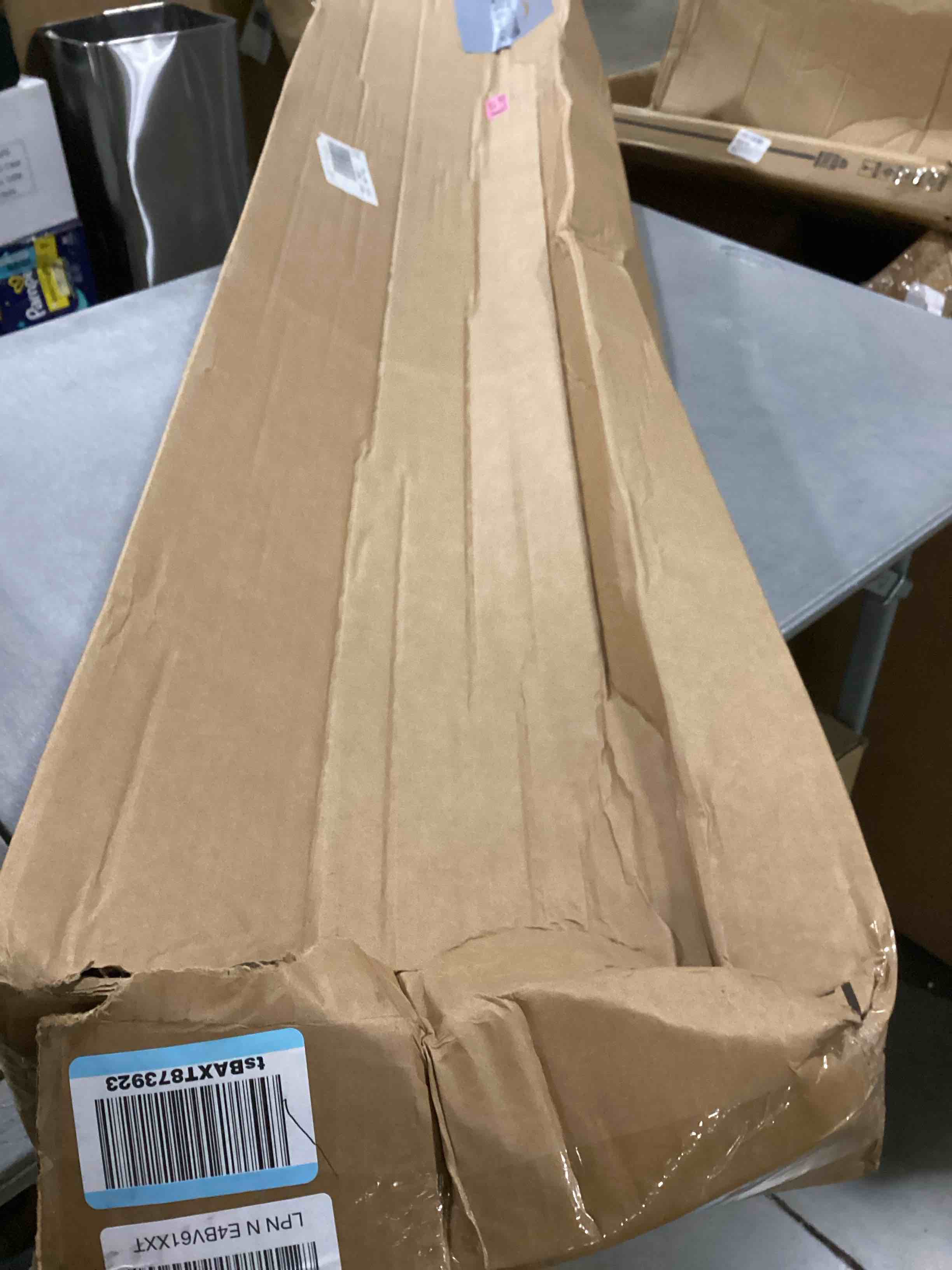 https://s3.amazonaws.com/lotting-images-prod/bidfta/GRN5746404_1723634917111.jpeg