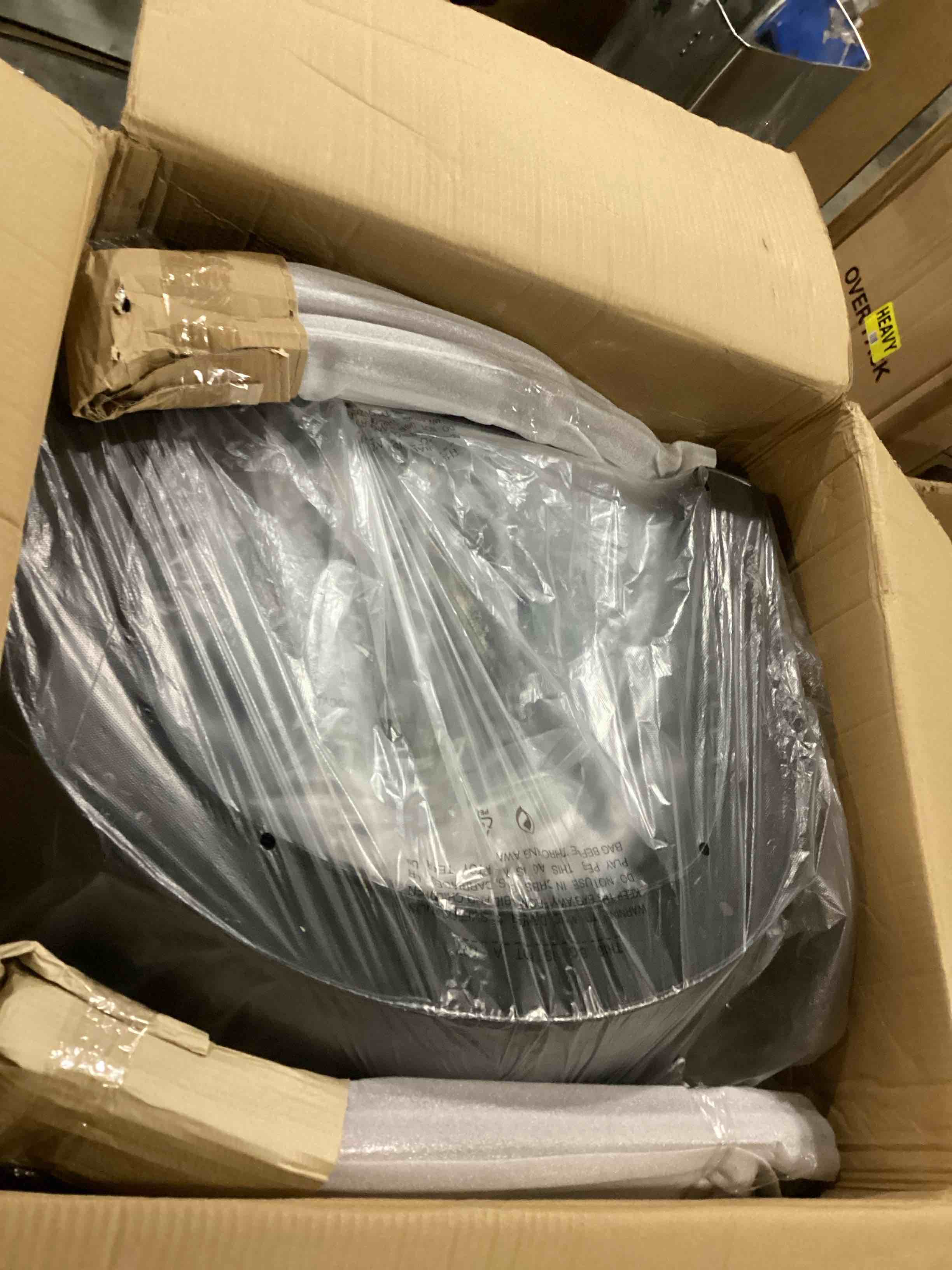 https://s3.amazonaws.com/lotting-images-prod/bidfta/GRN5746884_1724419432919.jpeg