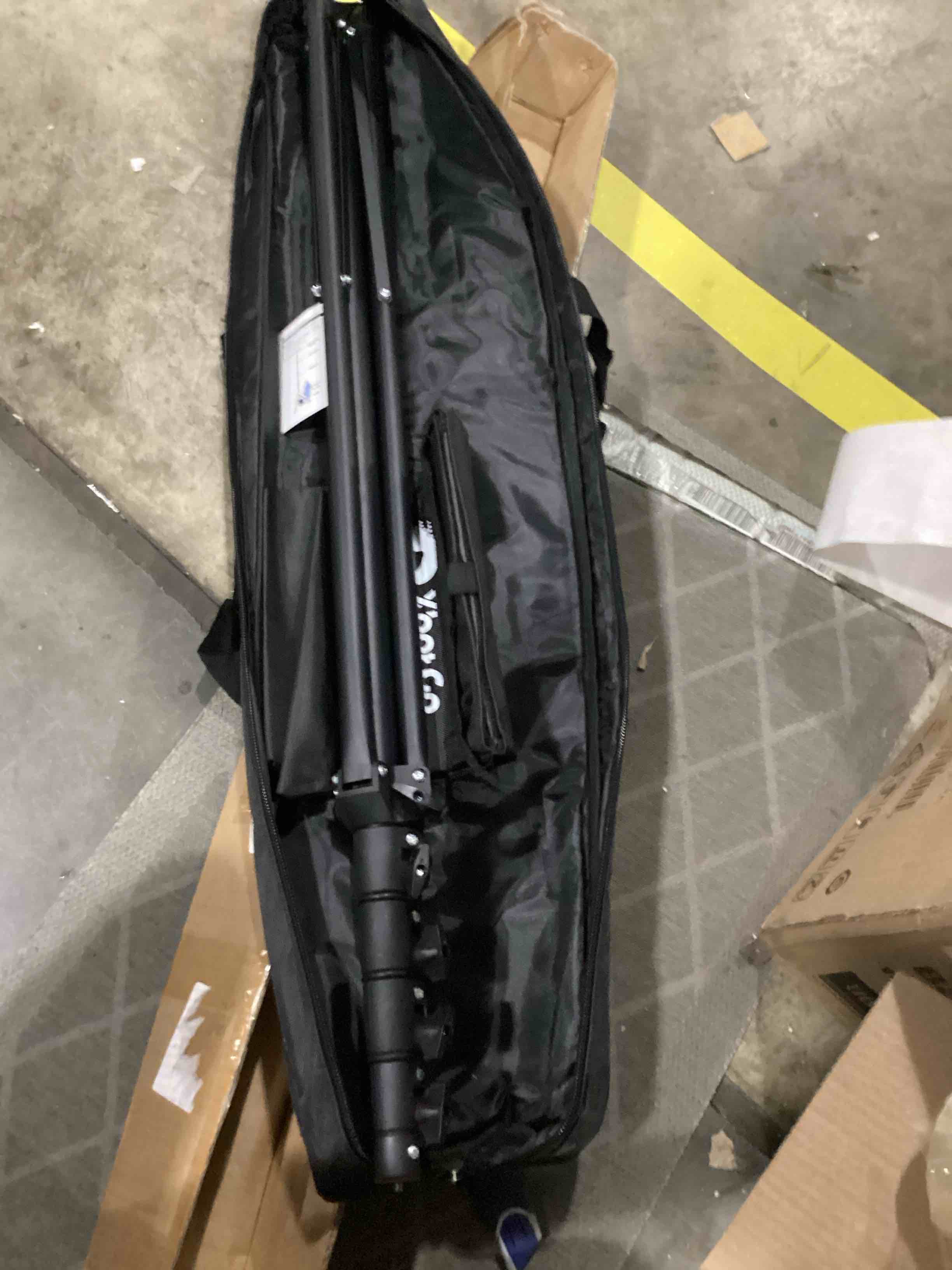 https://s3.amazonaws.com/lotting-images-prod/bidfta/GRN5747017_1722951541634.jpeg
