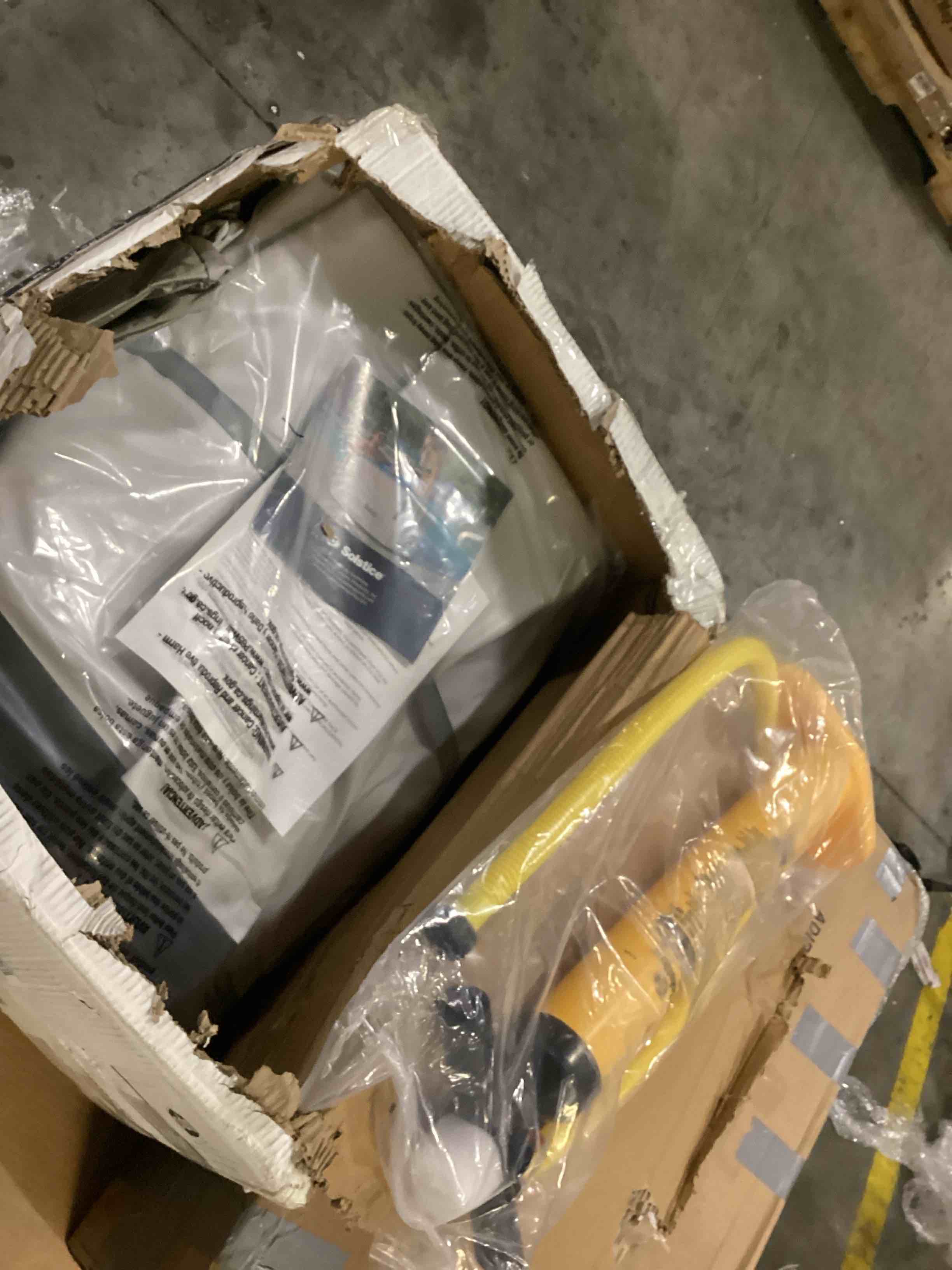 https://s3.amazonaws.com/lotting-images-prod/bidfta/GRN5748679_1722424947624.jpeg