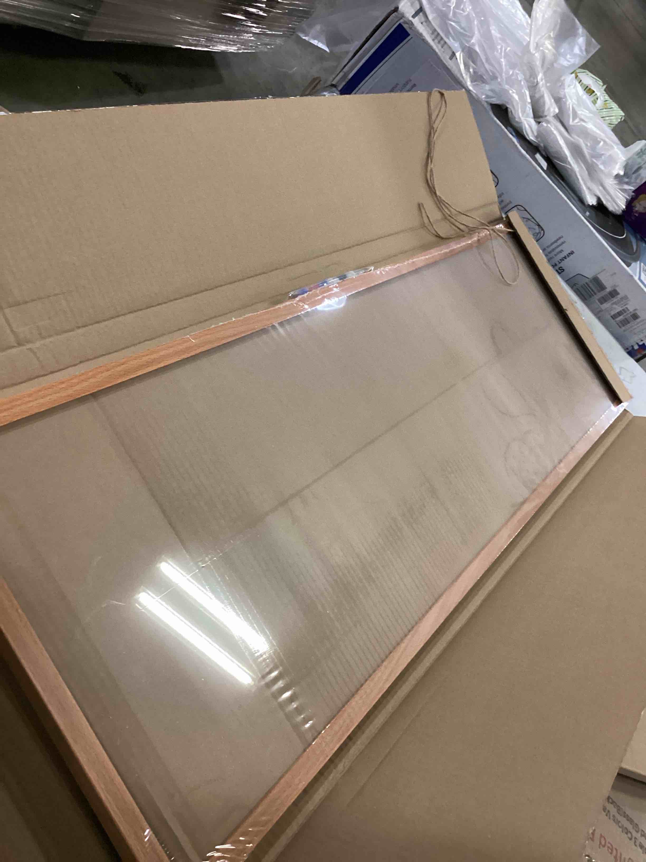 https://s3.amazonaws.com/lotting-images-prod/bidfta/GRN5749140_1722856528498.jpeg