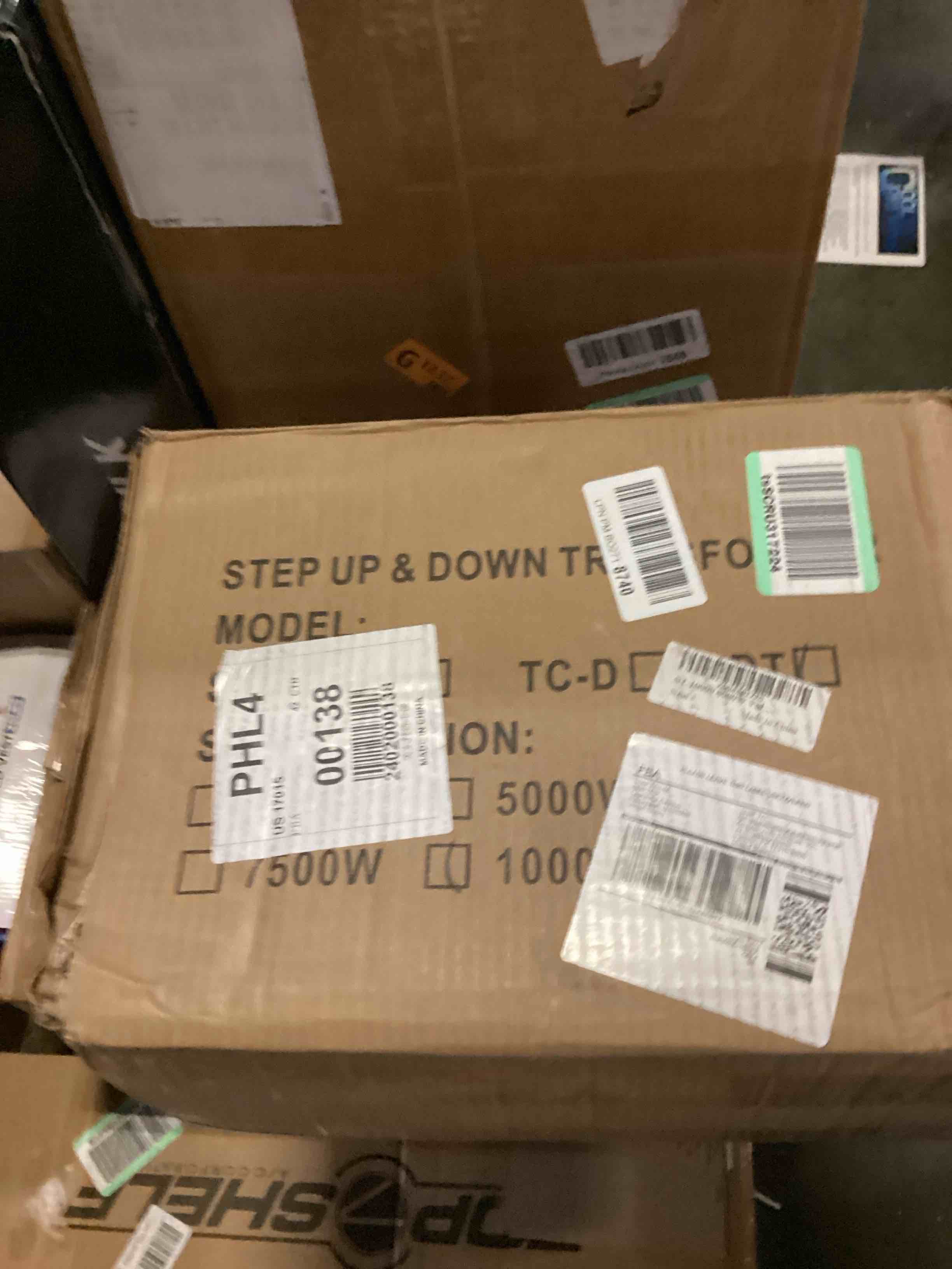 https://s3.amazonaws.com/lotting-images-prod/bidfta/GRN5753283_1724696827128.jpeg